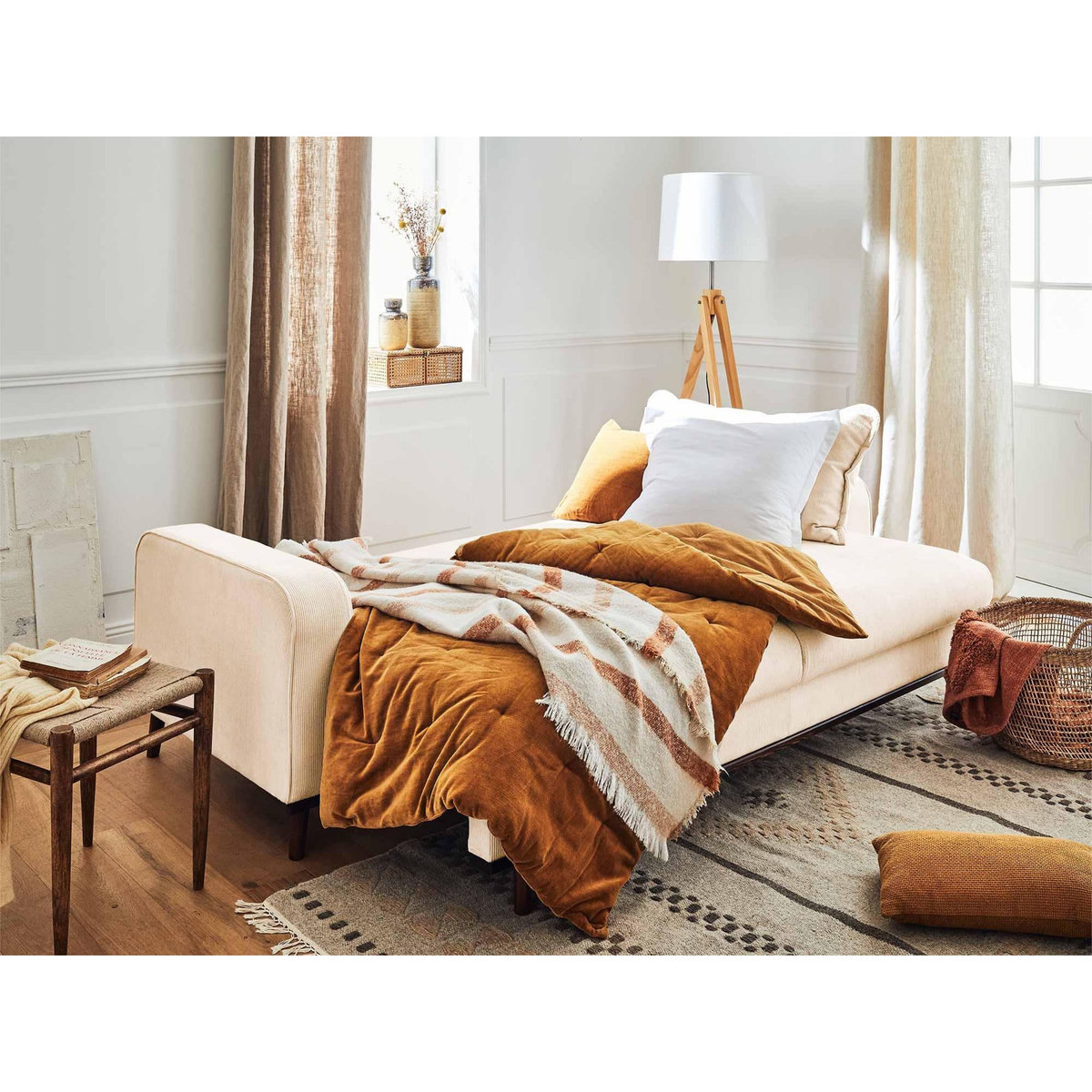 LISA DESIGN Albane - canapé 3 places - convertible avec coffre - en velours côtelé