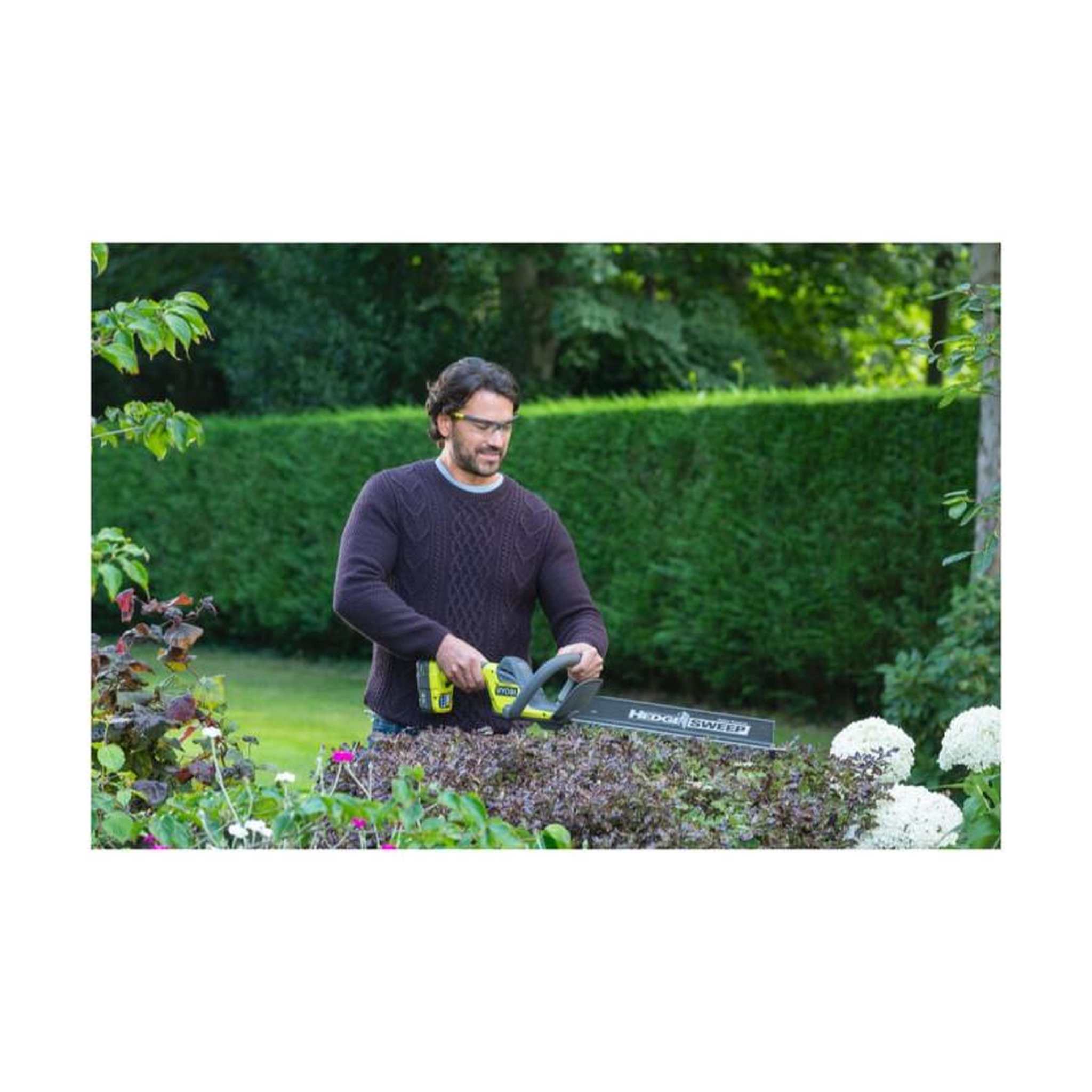 Voir la diapositive 3 : Ryobi Taille-haies ryobi 18v one+ brushless - linea - 45 cm - 1 batterie 2.0 ah - 1 chargeur - ry18ht45a-