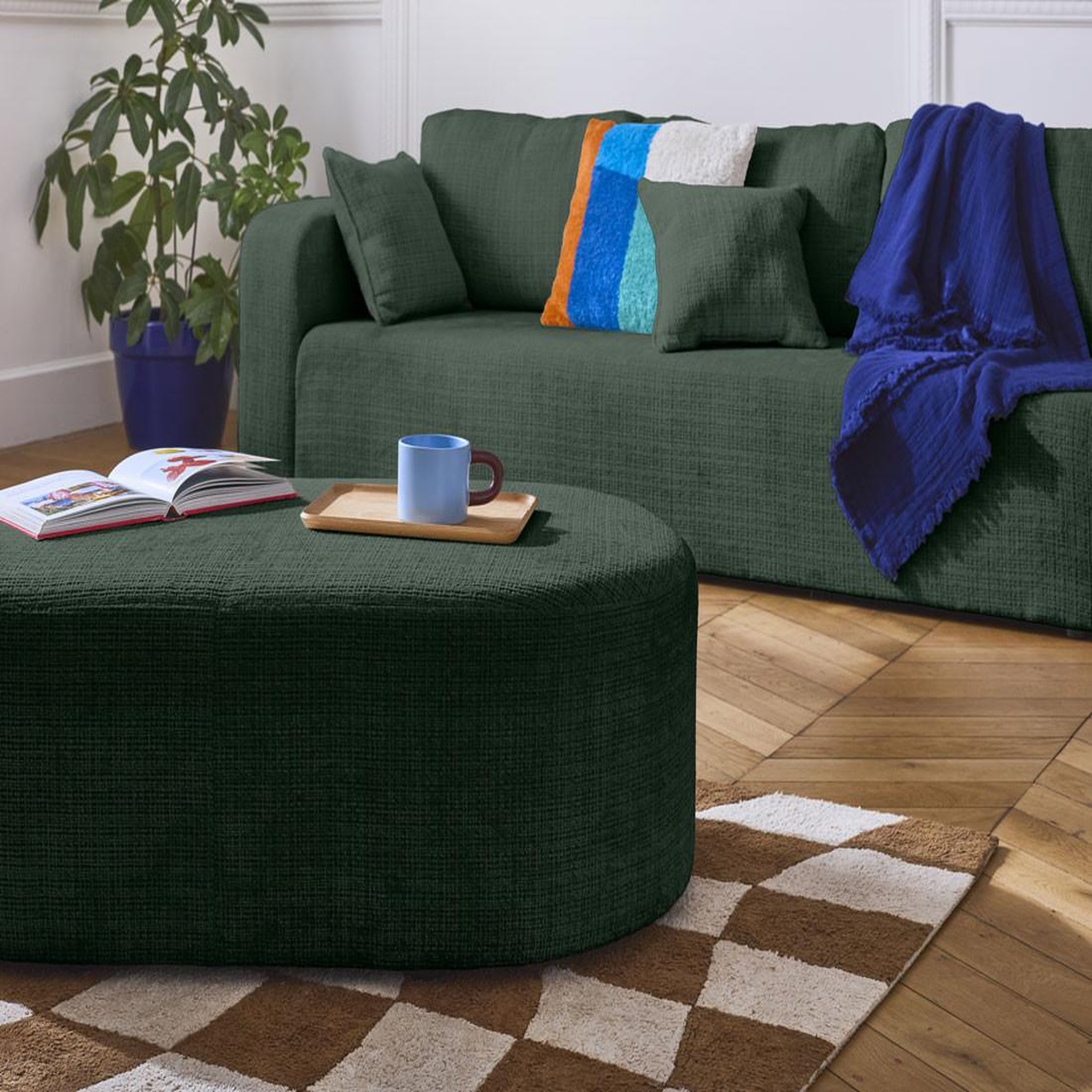 Voir la diapositive 5 : BEST MOBILIER Miro - canapé droit 3 places - convertible avec coffre - en velours texturé