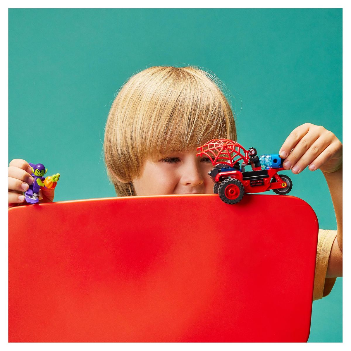 LEGO Marvel 10781 Spidey et Ses Amis Extraordinaires Miles Morales : Le Techno-Trike de Spider-Man