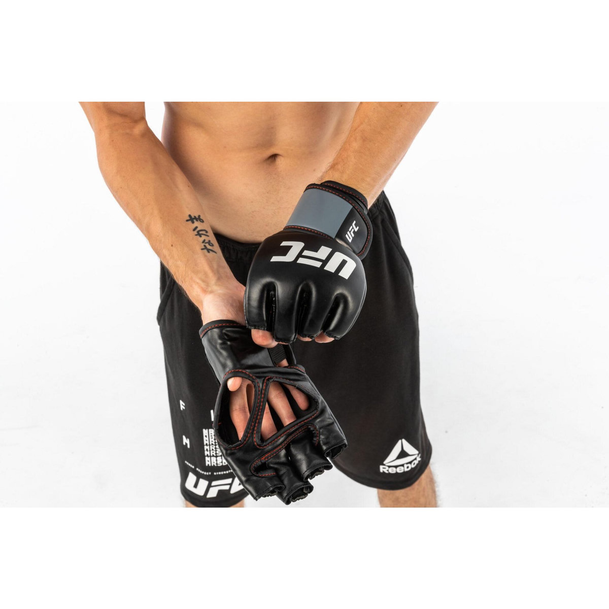UFC Gants MMA UFC 5 oz Noir