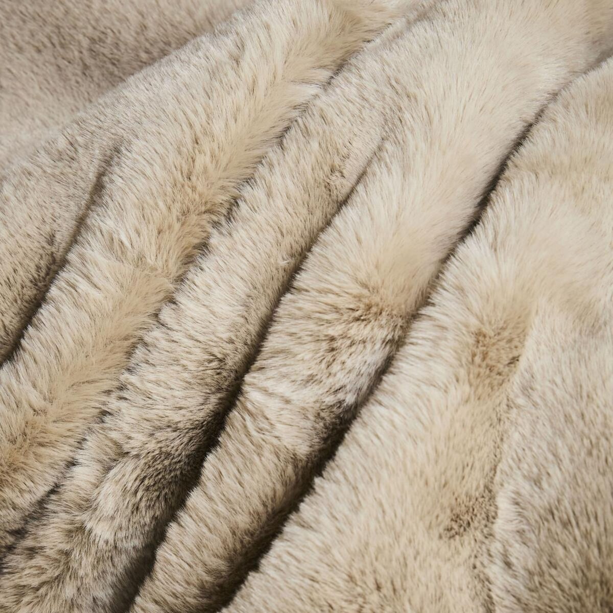 FUTURE HOME Plaid fausse fourrure 130x150 cm