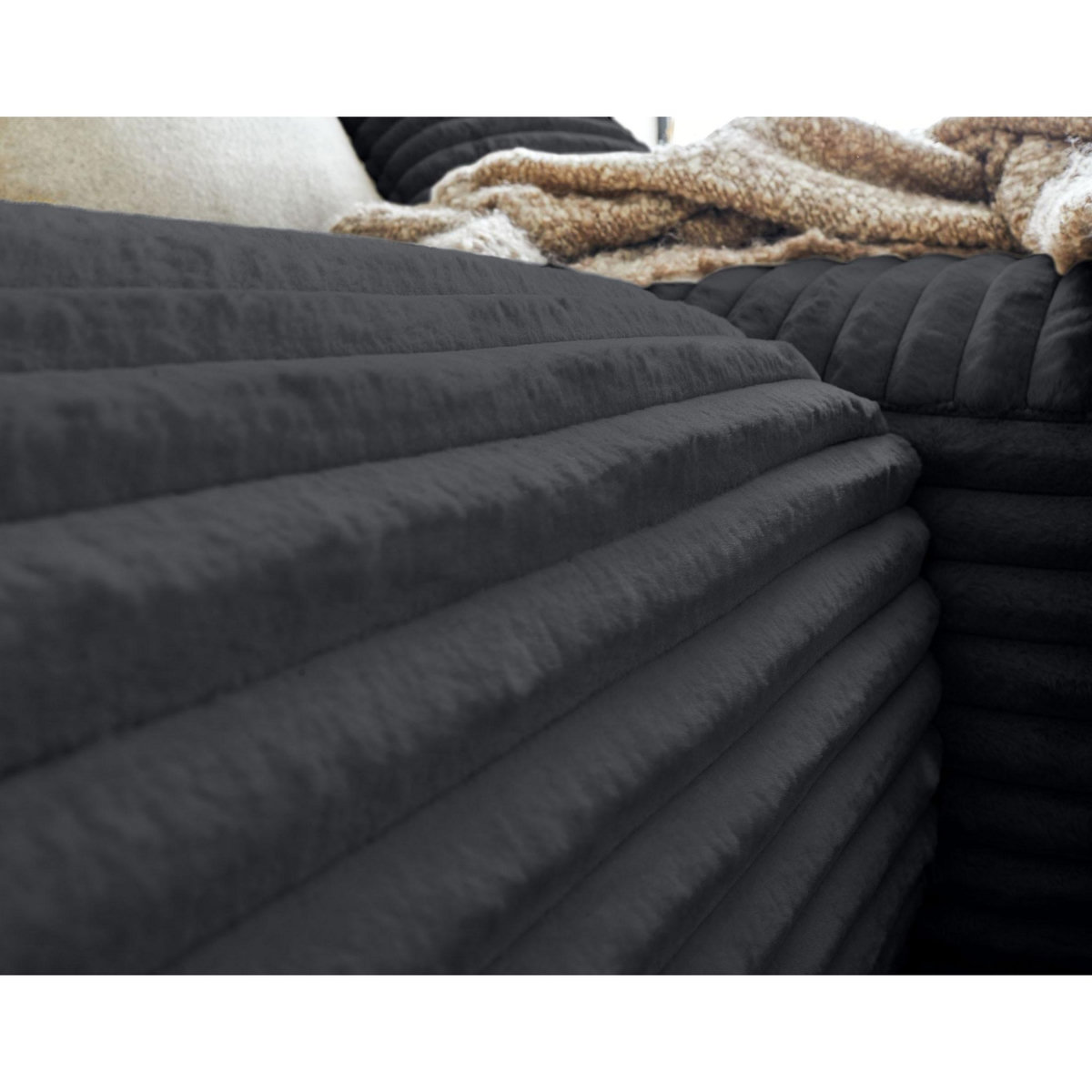 LISA DESIGN Laponie - canapé d'angle droit - 4 places - en fausse fourrure côtelée