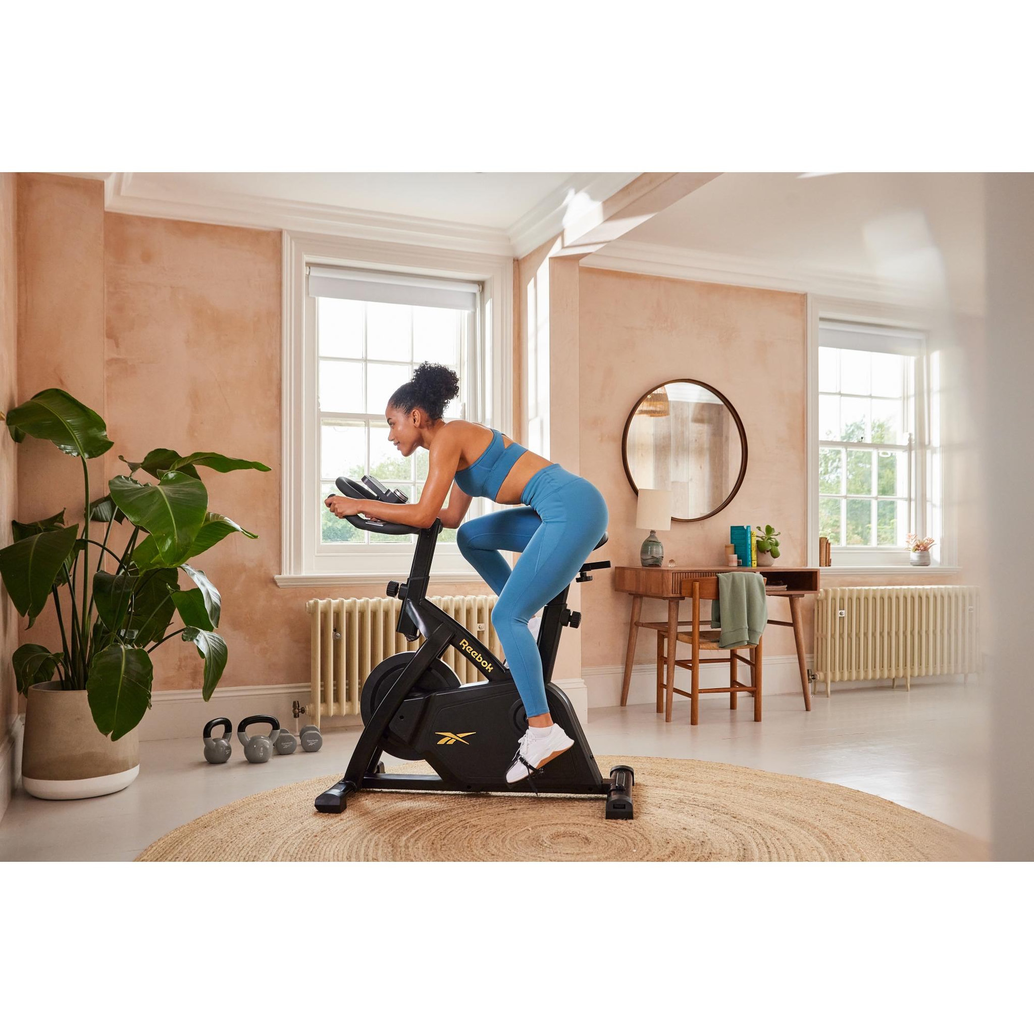 Voir la diapositive 6 : Reebok Spinning bike de fitness ergomètre - reebok - modèle fr30  - maison/appartement - roue d'inertie 18 kg - ecran led