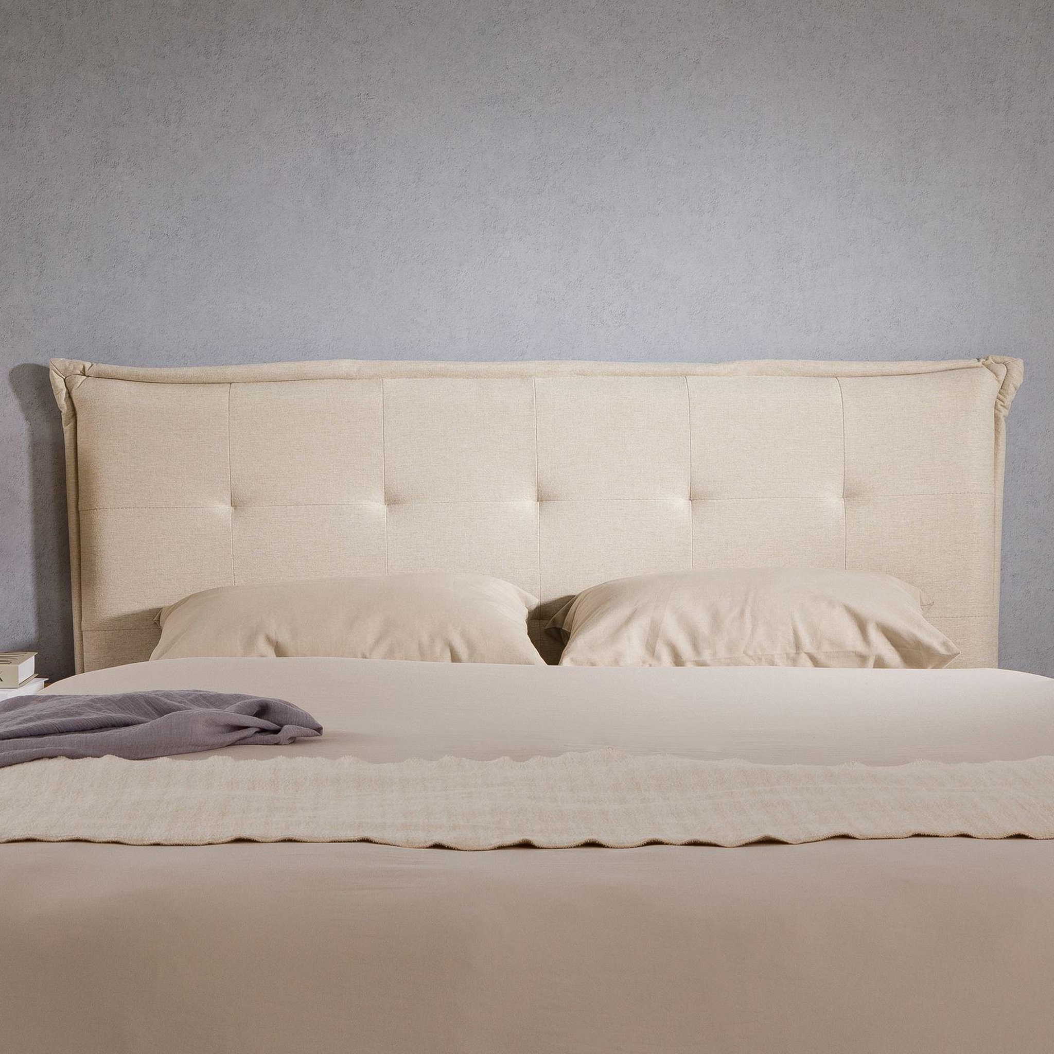 Voir la diapositive 3 : IDIMEX Tête de lit ZELOX 160 capitonnée sur pieds, en tissu