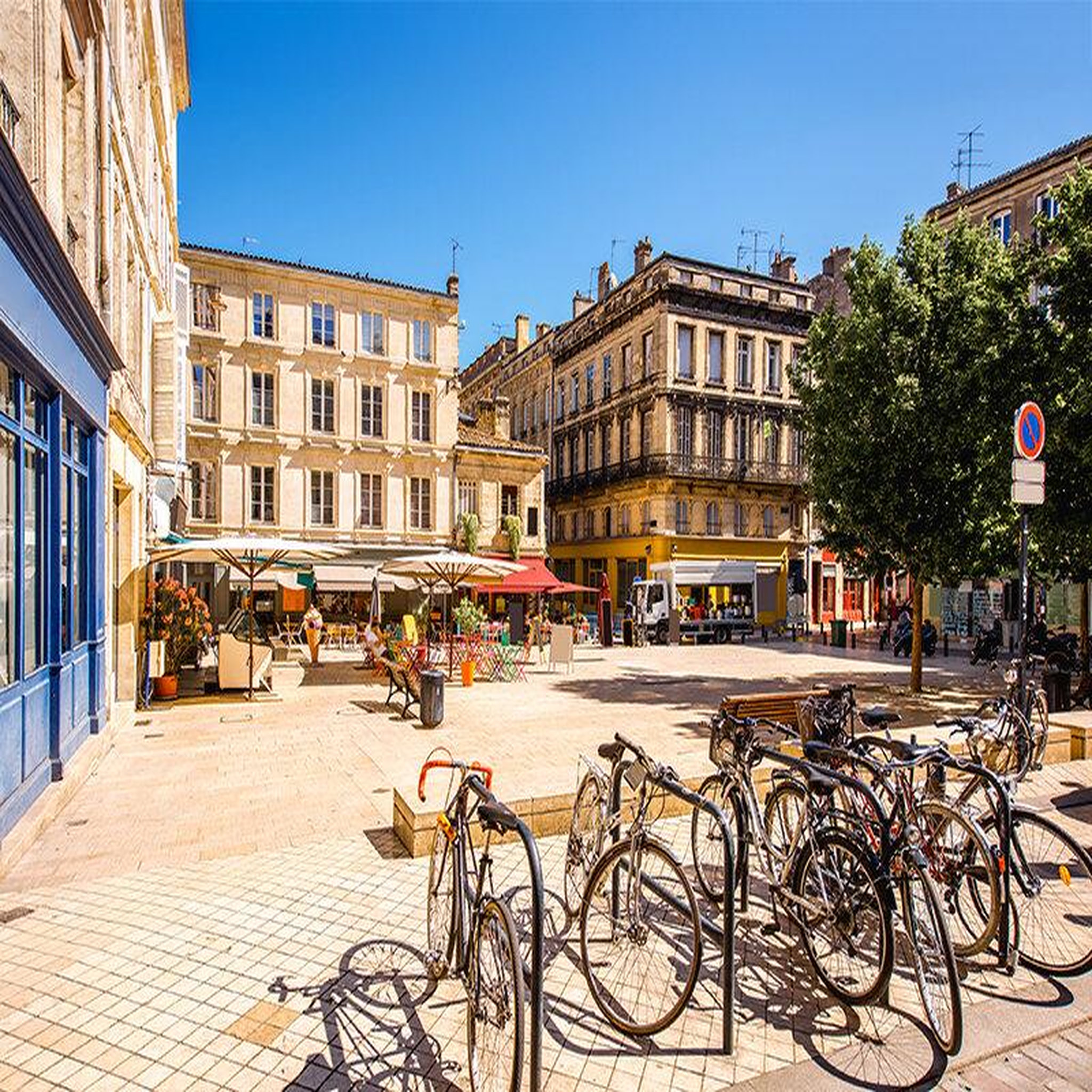 Voir la diapositive 3 : Smartbox Coffret cadeau Saint-Valentin : un dîner romantique à Bordeaux - Coffret Cadeau Gastronomie
