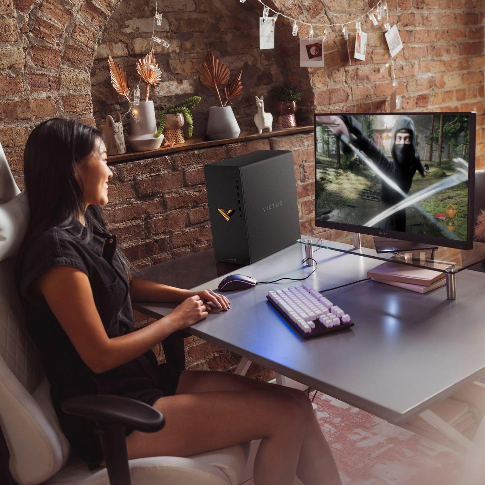 Voir la diapositive 4 : HP PC Gamer Victus TG02-2049nf