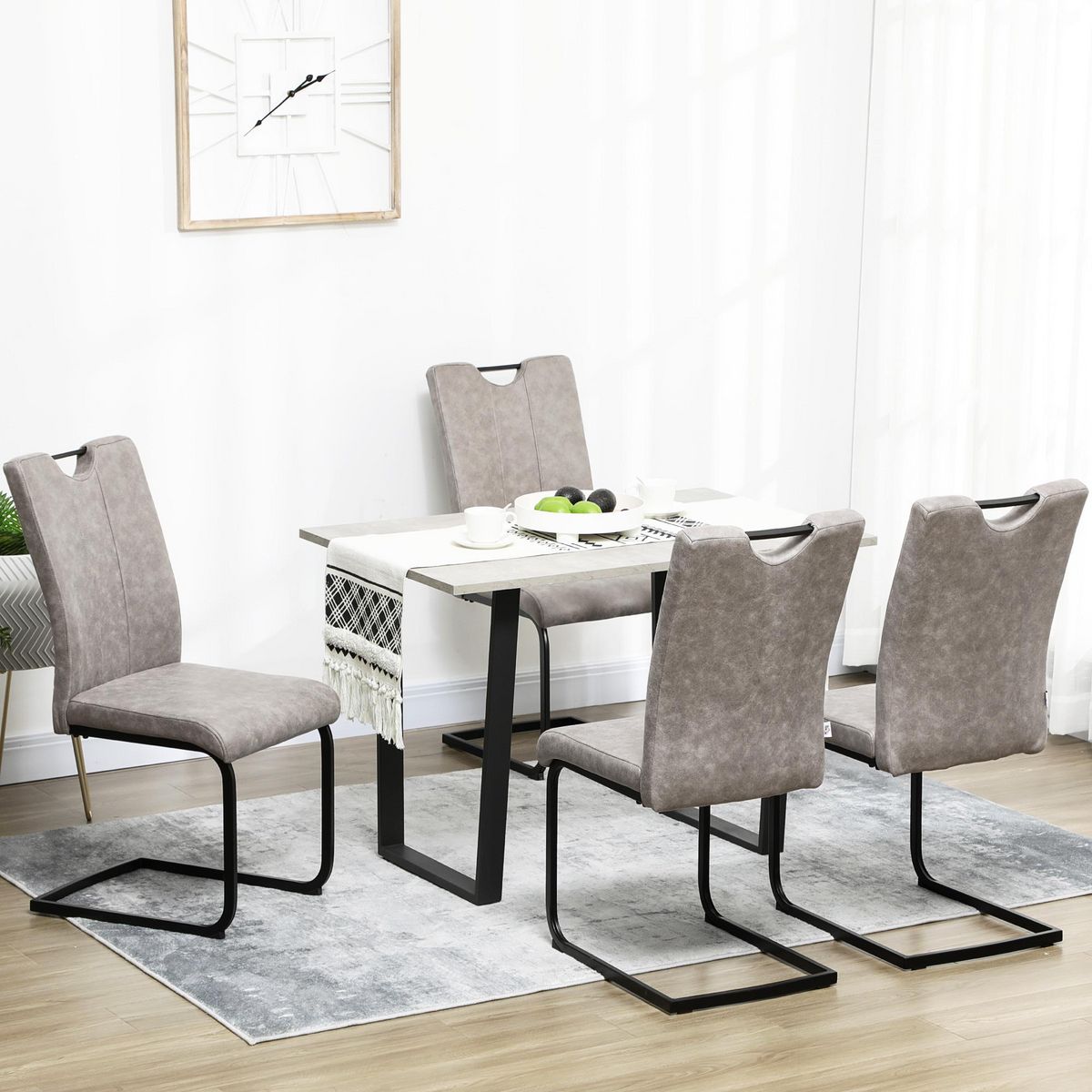 HOMCOM Lot de 4 chaises de salon design cantilever piètement luge acier noir revêtement microfibre gris