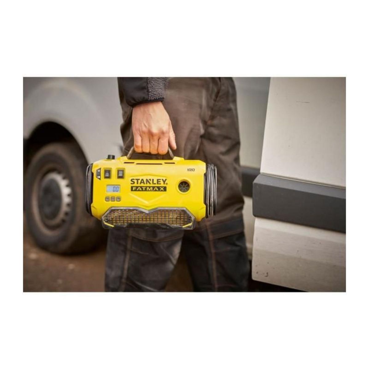 Stanley Gonfleur Compresseur - STANLEY FATMAX V20 - SFMCE520B-QW - Lithium 18V - 11 bars - Sans Batterie