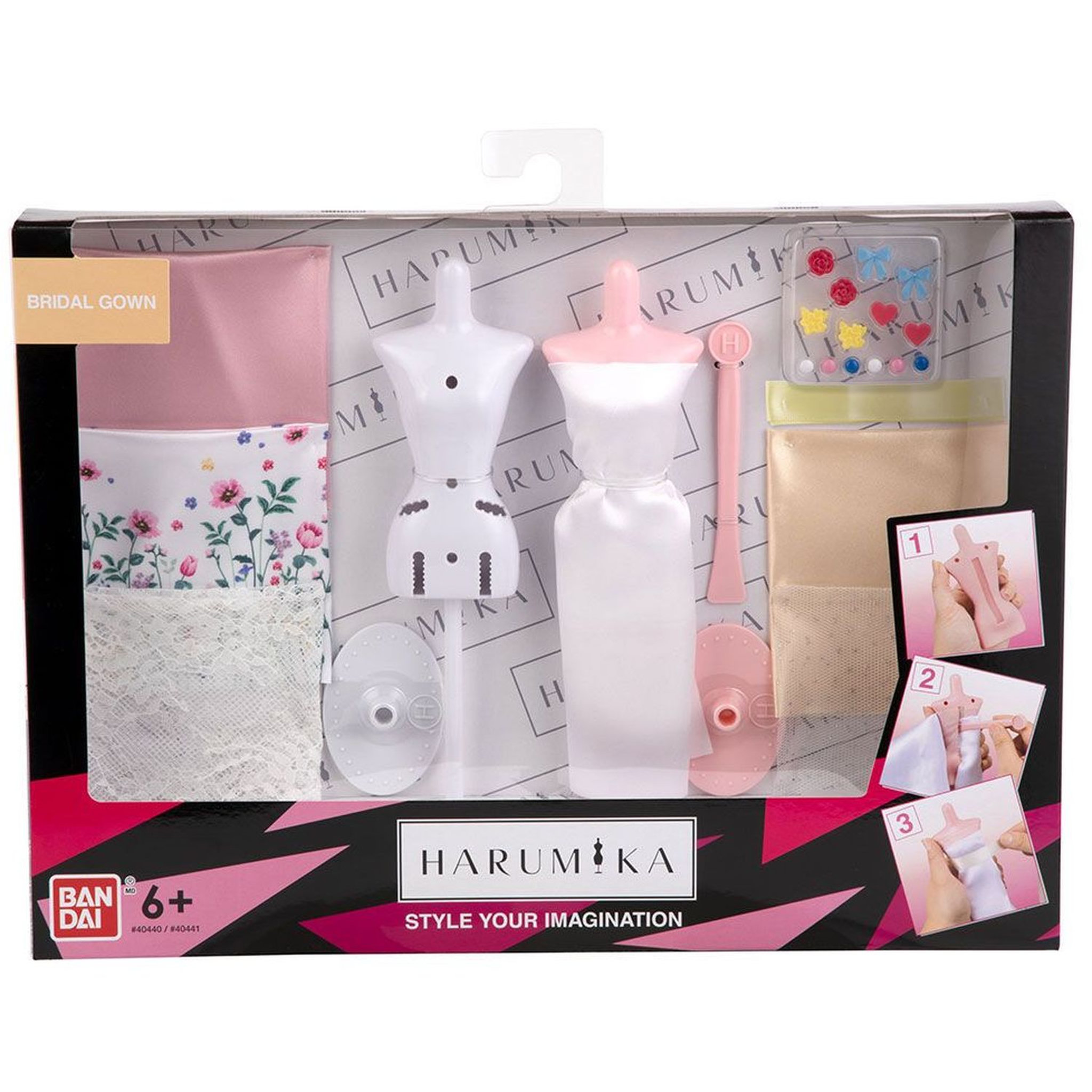 Voir la diapositive 3 : BANDAI Coffret robe de mariée