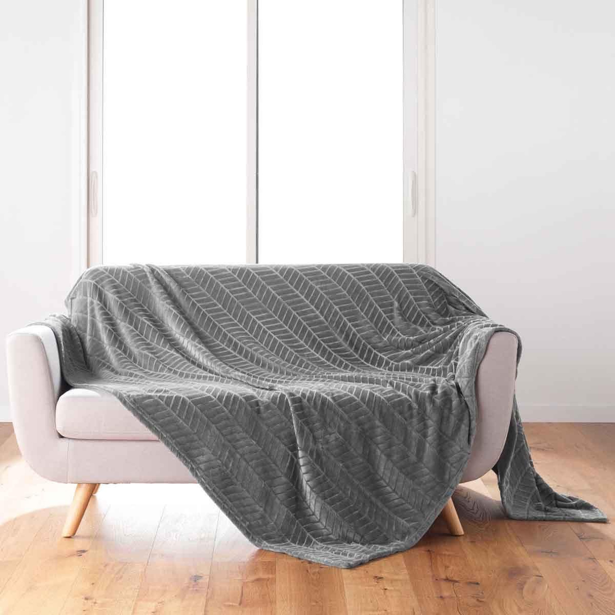 Douceur d'Intérieur Plaid flanelle uni  arya  180x220cm gris
