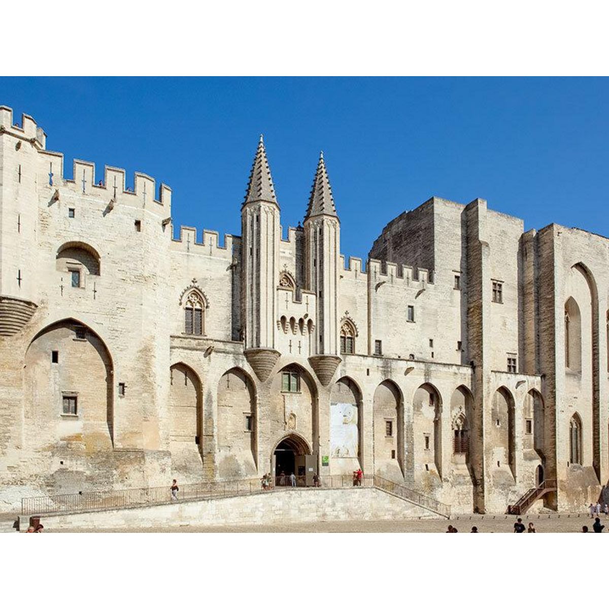 Smartbox 2 entrées adulte et 2 entrées enfant pour le Palais des Papes et les jardins à Avignon - Coffret Cadeau Sport & Aventure