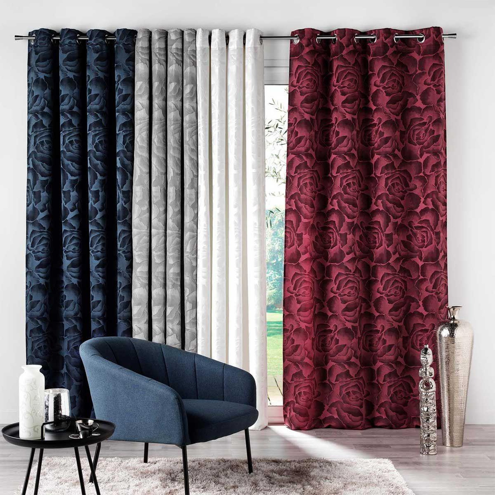 Voir la diapositive 3 : Douceur d'Intérieur Rideau à œillets  rosalina  140x260cm bleu navy