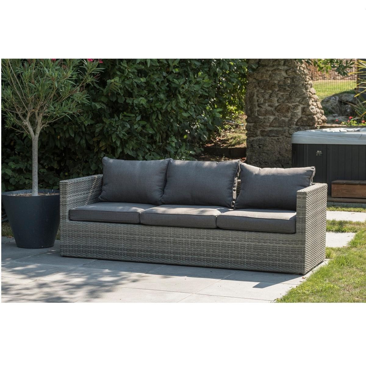 DCB GARDEN Salon bas de jardin - 5 places - résine tressée - gris - BONHEUR