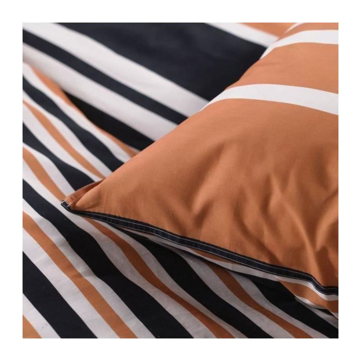 Today Parure de lit 2 personnes -TODAY - 240x200 cm - 100% Coton - Orange, Noir et Blanc