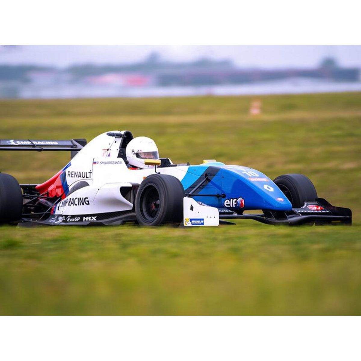 Smartbox Stage de pilotage : 5 à 10 tours en Formule Renault - Coffret Cadeau Sport & Aventure