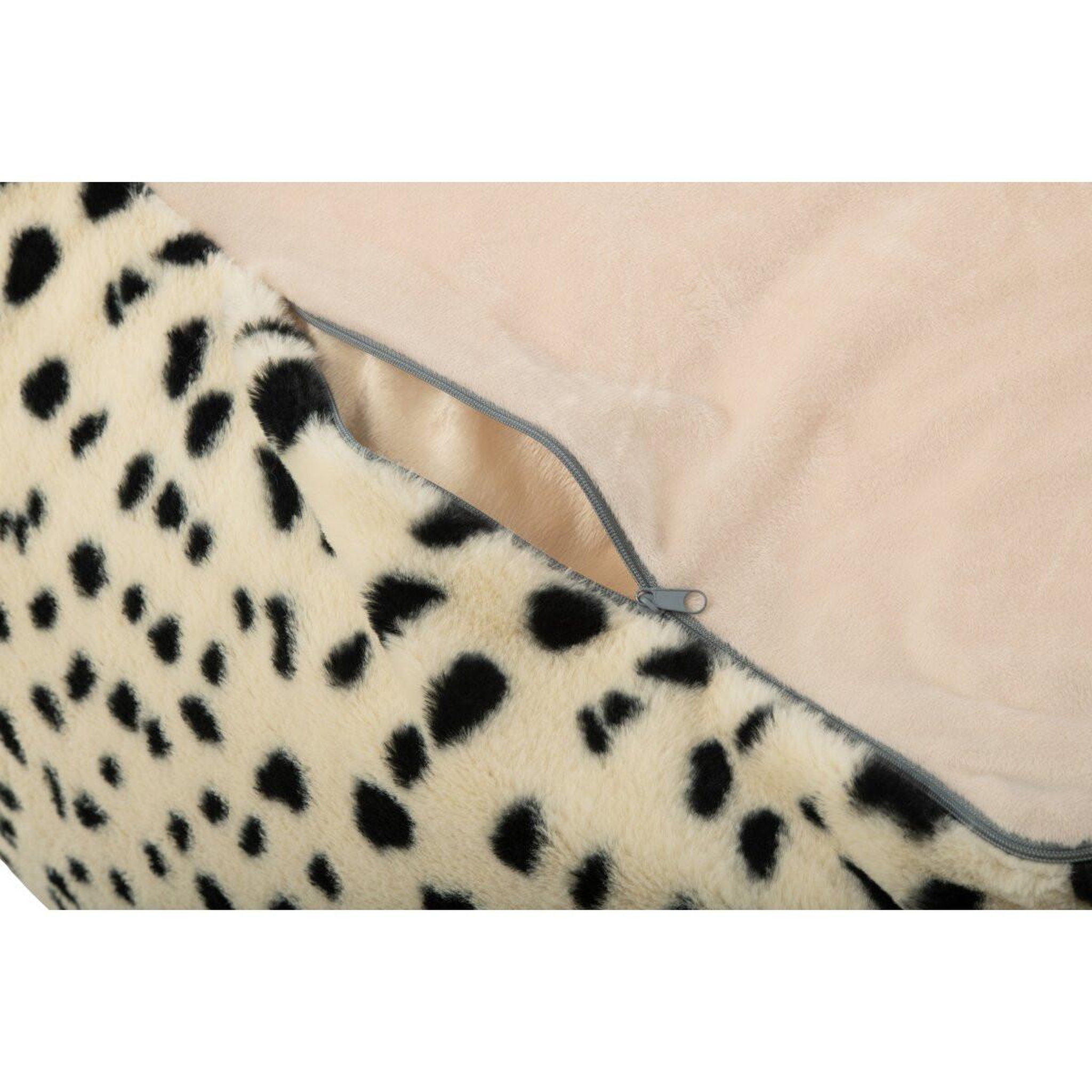 Voir la diapositive 4 : J-LINE Pouf Carré Dalmatien  Ulf  70cm Blanc & Noir