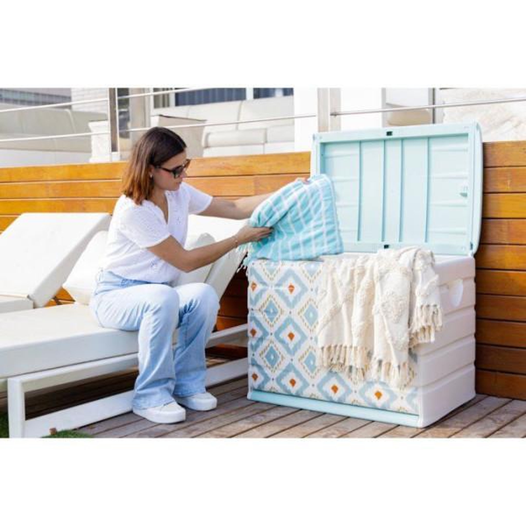 Voir la diapositive 2 : PLASTIKEN Coffre de rangement - plastiken - 260 l - 80 x 61 x 53 cm - vintage