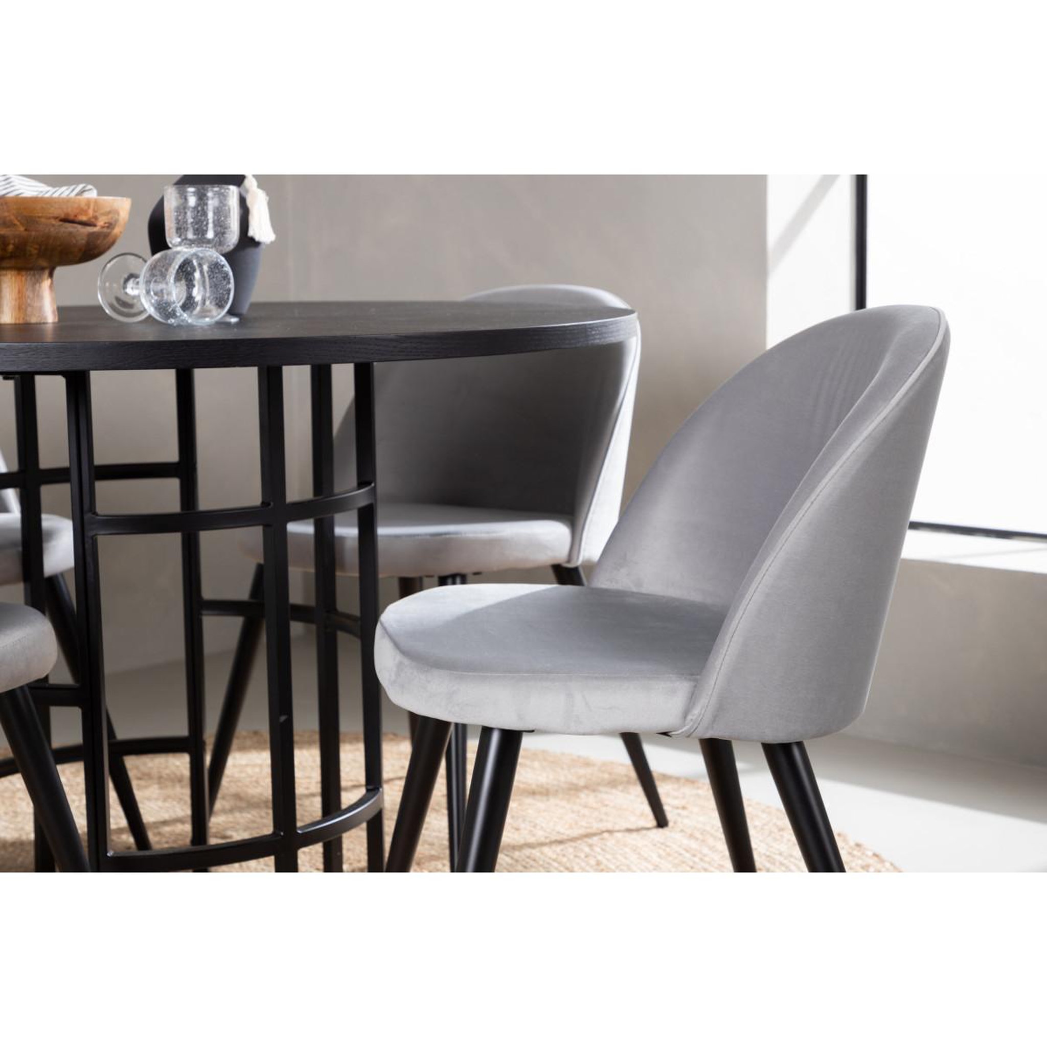 Voir la diapositive 4 : Paris Prix Ensemble table à manger & 4 chaises  copenhagen & velvet  115cm noir & gris