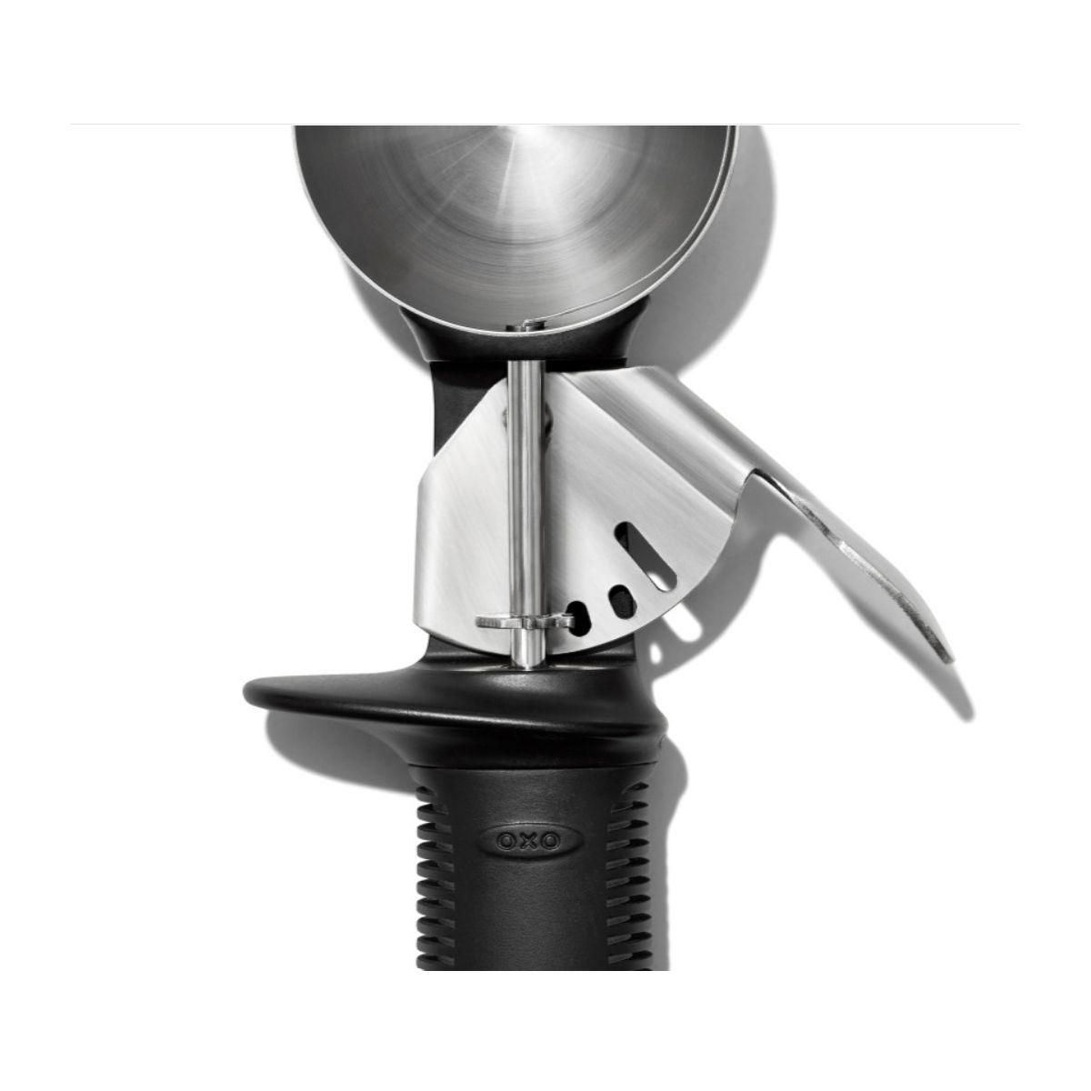 OXO Cuillère à glace à gachette