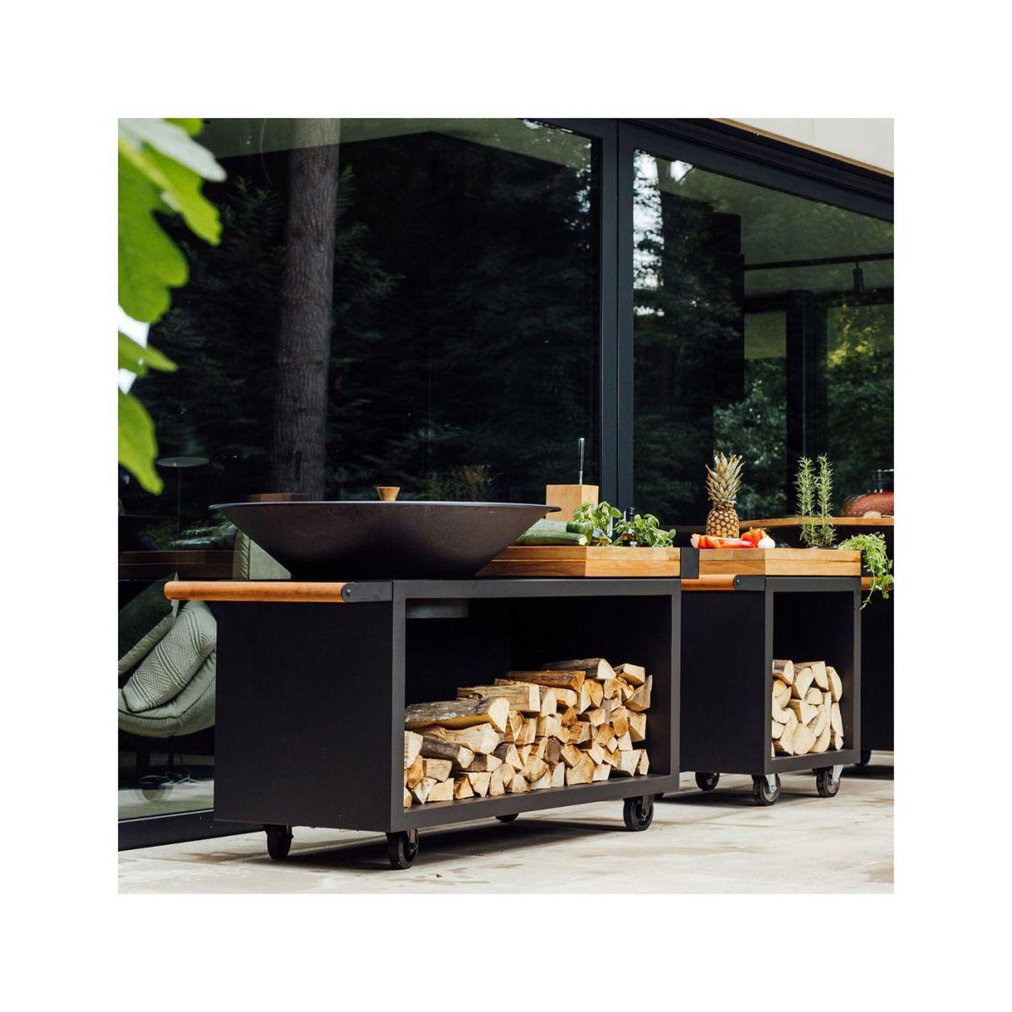 Voir la diapositive 3 : OFYR Brasero island black 100 pro teak wood oi4b100w