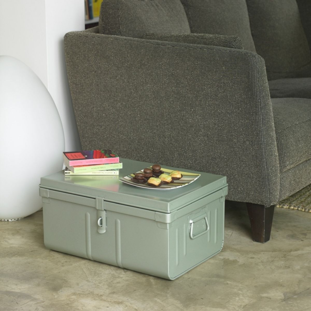 Coffre cantine de rangement 57 cm finition brillant ou satiné TRAVELING 