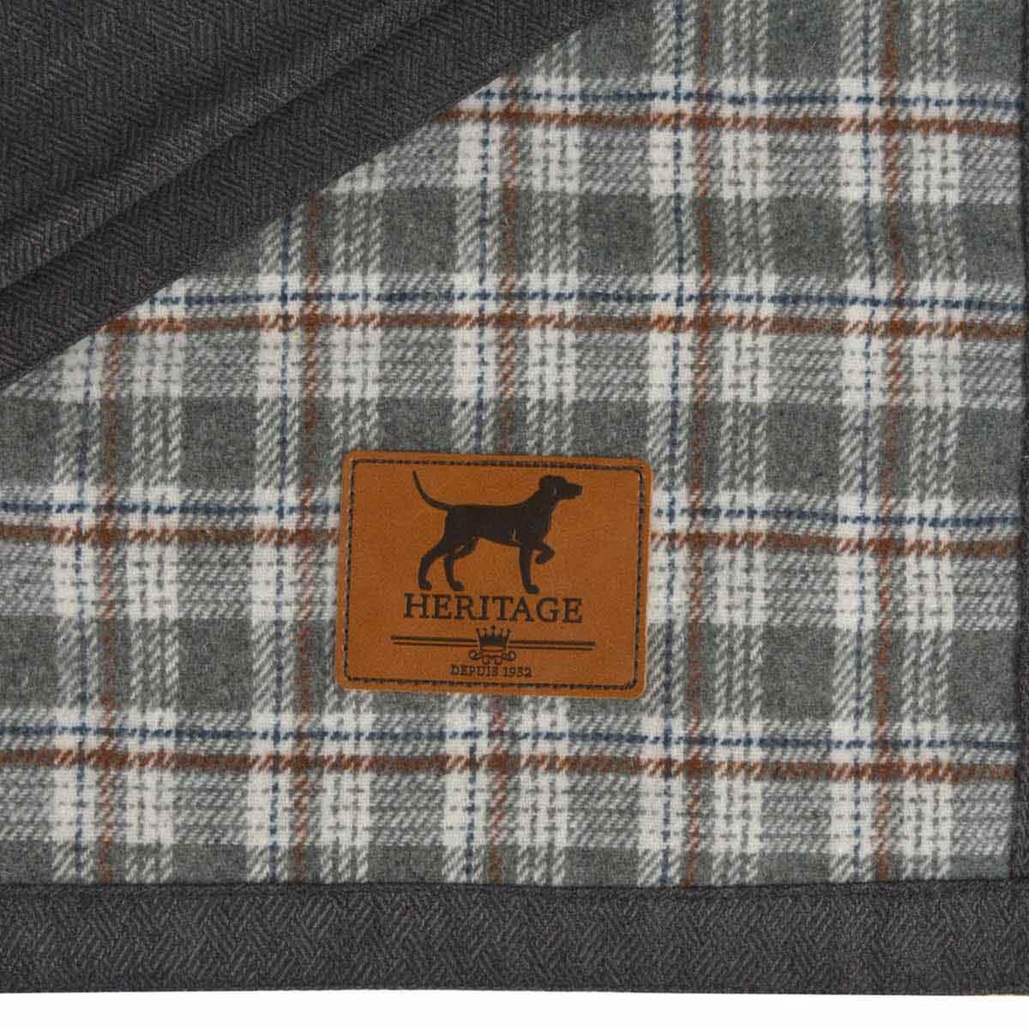 Voir la diapositive 2 : LOVE STORY Plaid pour chien & chat  héritage  50x70cm gris