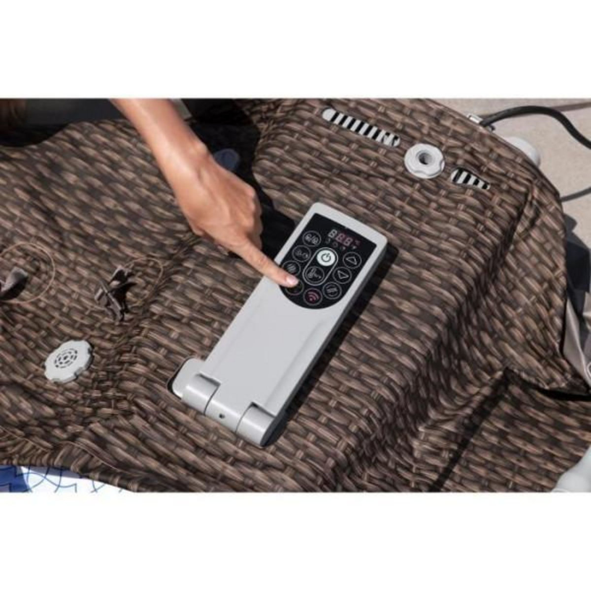 BESTWAY Spa gonflable BESTWAY - Lay-Z-Spa Bali - 180 airjets - 216 x 71 cm - 5 a 7 places - Rond (couverture, cartouche, diffuseur)