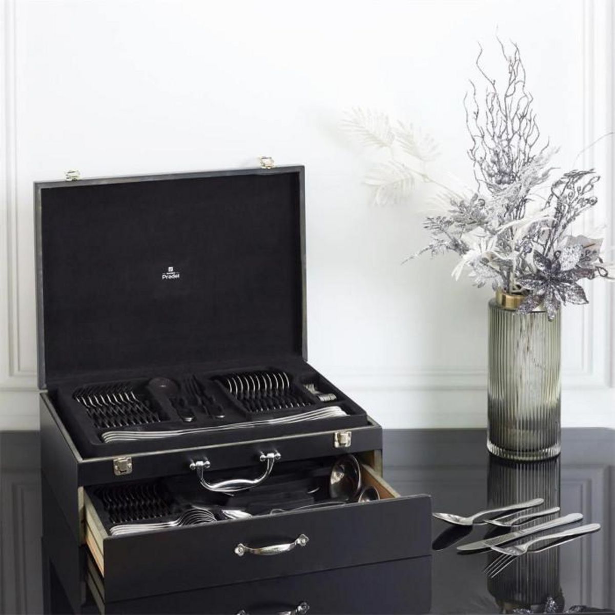 Paris Prix Ménagère 84 Pièces  Coffret Bois  45cm Noir