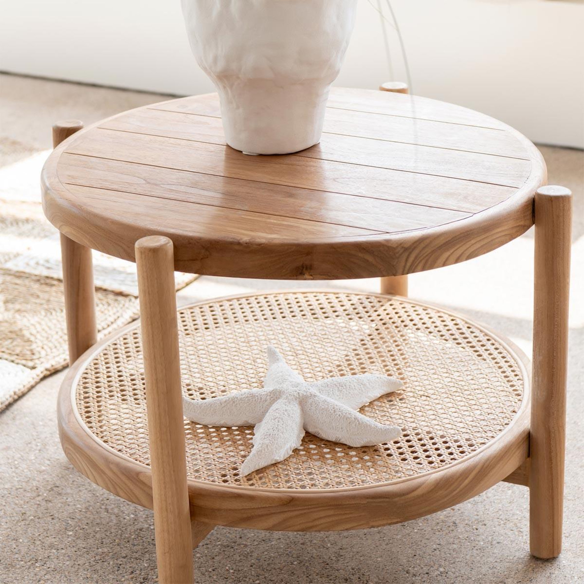 Voir la diapositive 6 : J-LINE Table basse en teck  luann  68cm naturel