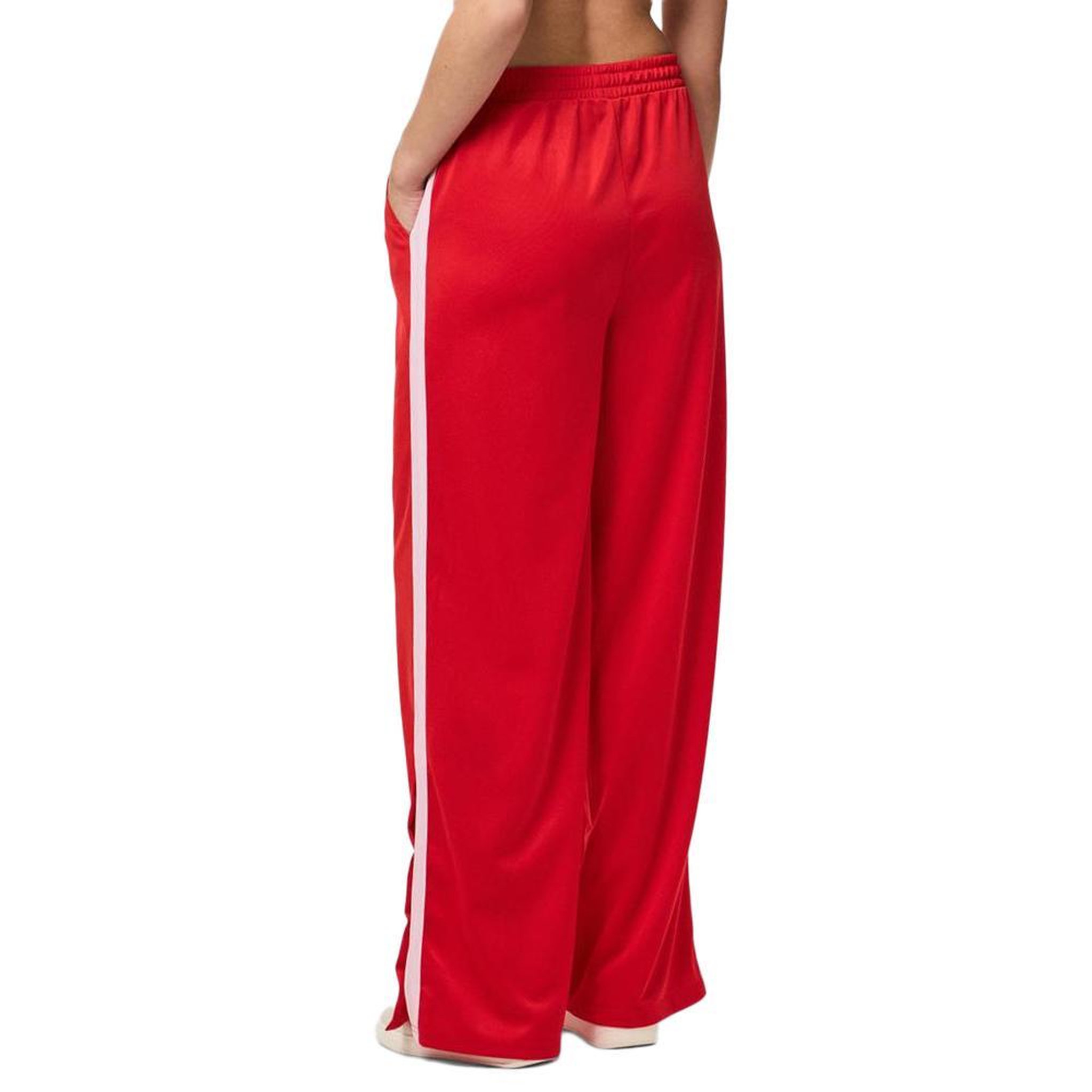 Voir la diapositive 2 : Pieces Pantalon Rouge Femme Pieces Grace