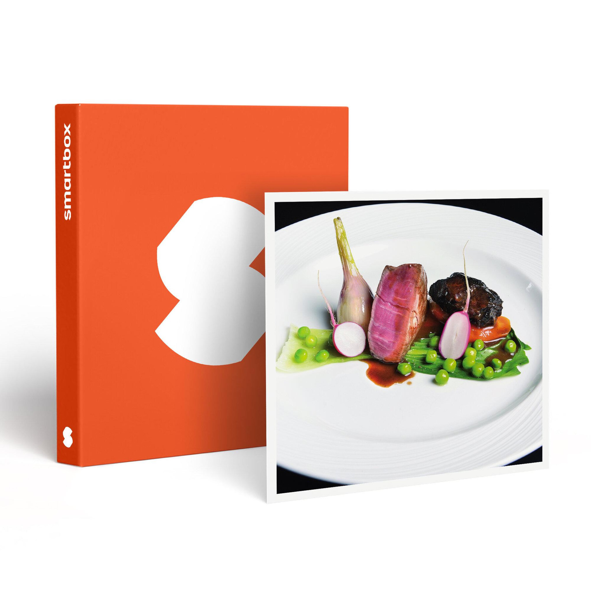 Voir la diapositive 1 : Smartbox Adresses primées : dîner 3 plats au restaurant La Licorne Royale près de Rouen - Coffret Cadeau Gastronomie