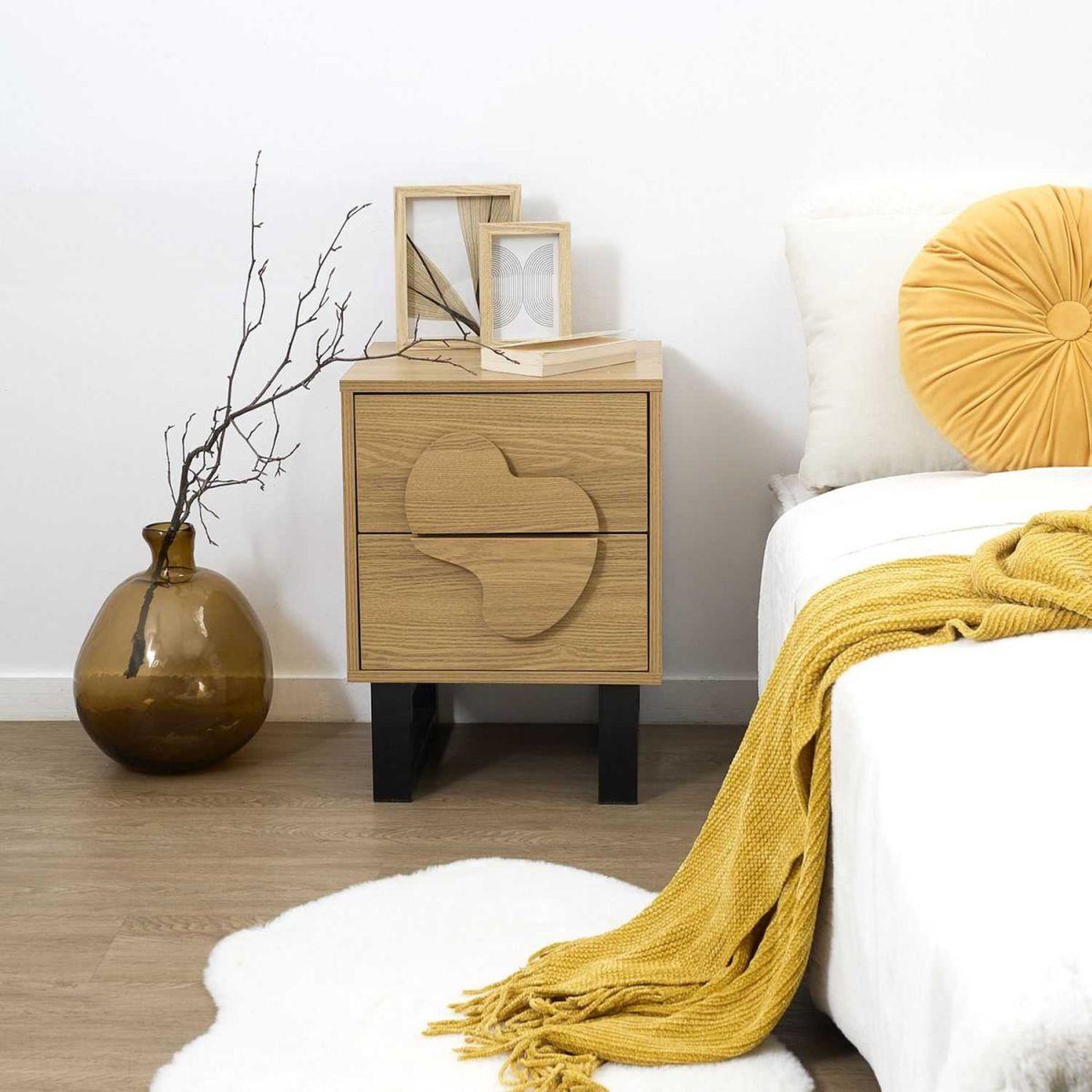 Voir la diapositive 6 : The Home Deco Factory Table de chevet 2 tiroirs  calypso  55cm marron