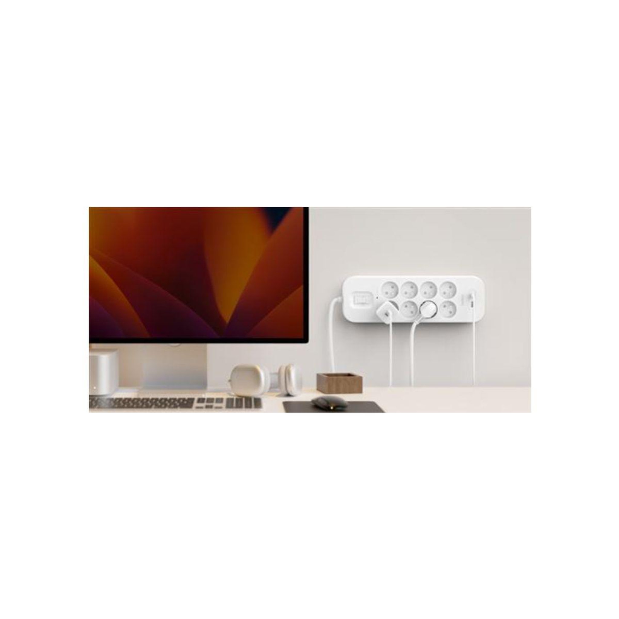 Voir la diapositive 3 : Belkin Parafoudre 8 prises + USB-C et USB-A