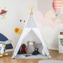 Voir la diapositive 2 : HOMCOM Tente teepee indien enfant style graphique - dim. 1,2L x 1,2I x 1,55H m - porte refermable, fenêtre, tapis, coussin, sac transport inclus - structure bois, toile polyester coton gris blanc