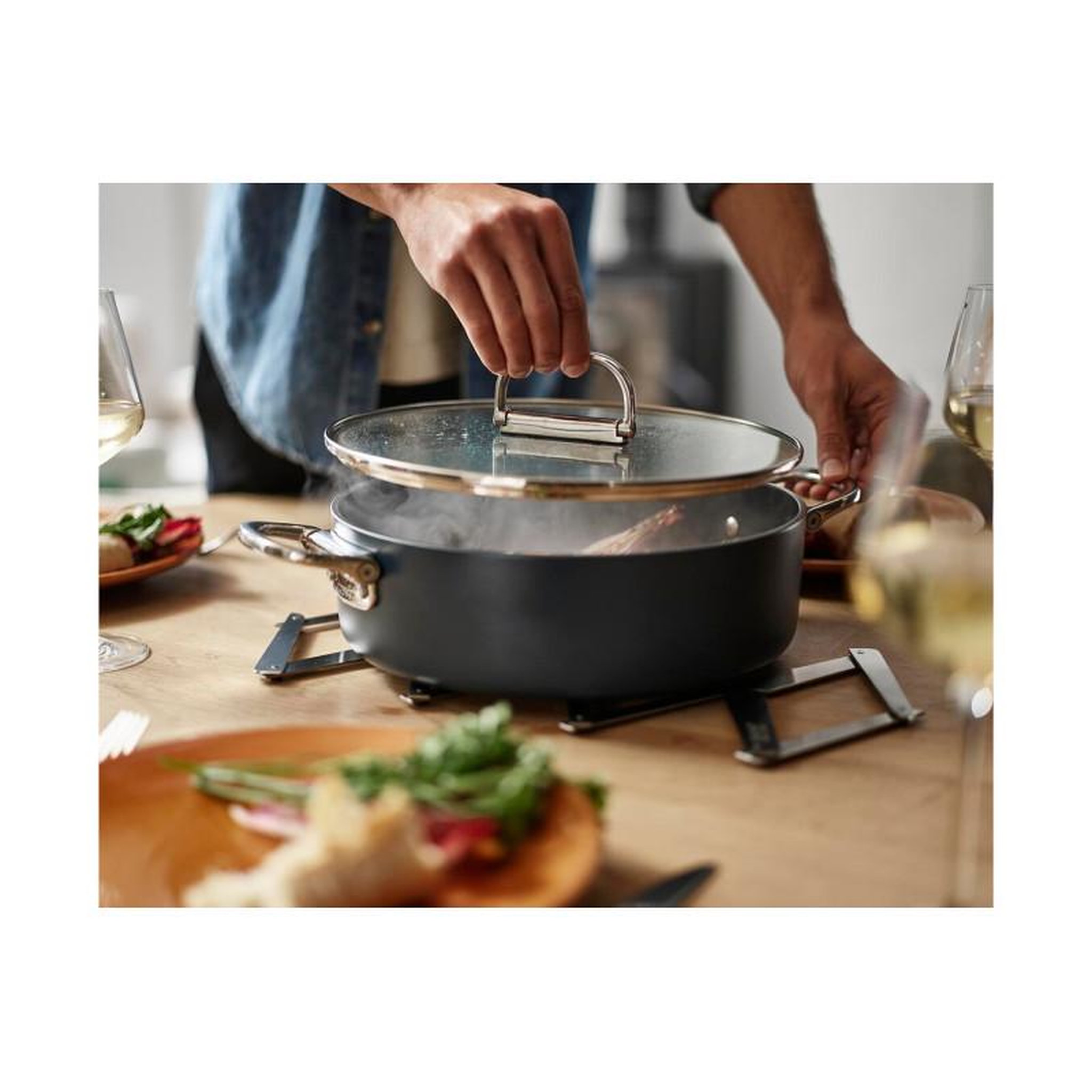 Voir la diapositive 2 : Joseph Joseph Accessoire de cuisine Joseph Joseph Space Dessous de plat extensible en acier inoxydable