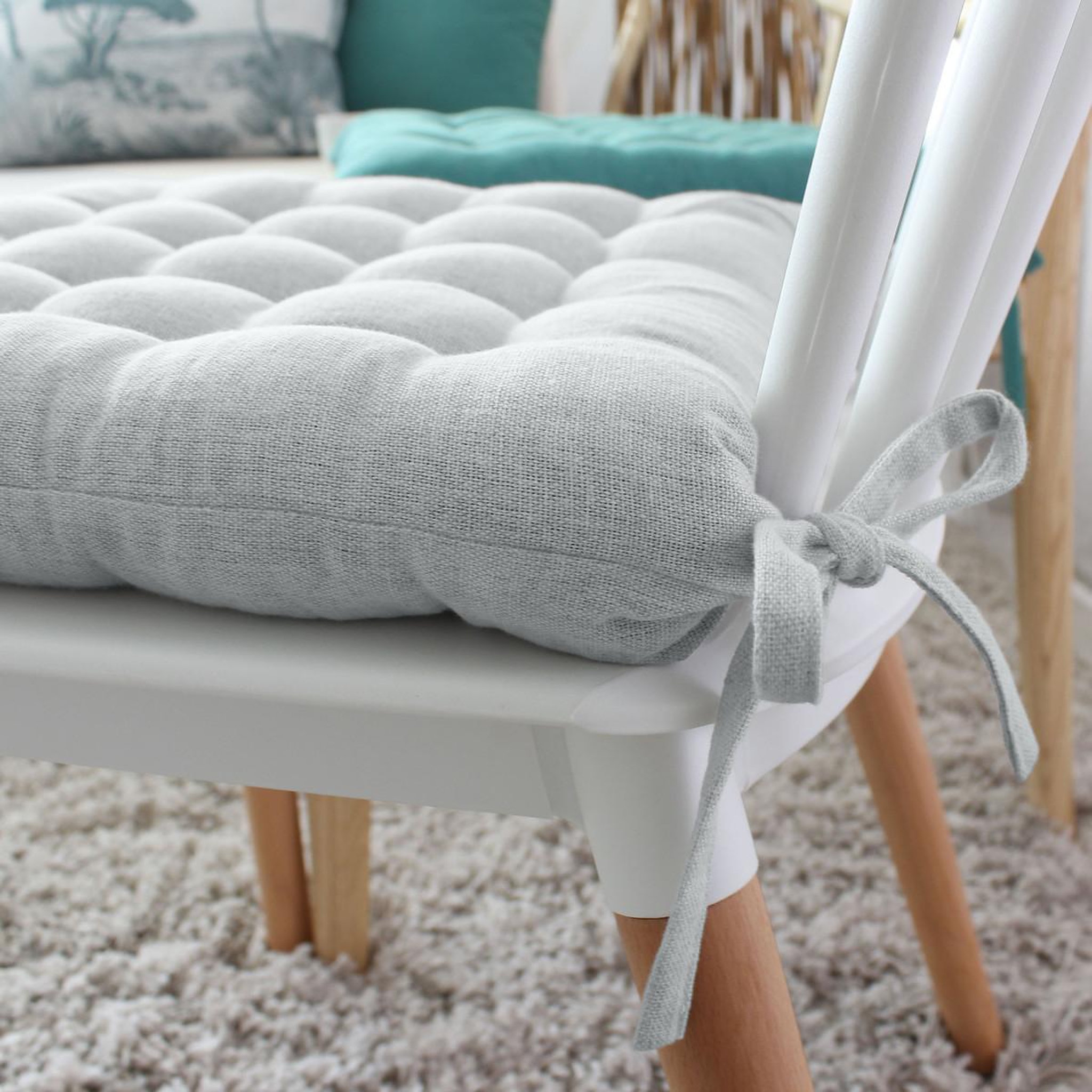 Voir la diapositive 2 : ENJOY HOME Galette de chaise piquée  cambria  38x38cm blanc gris