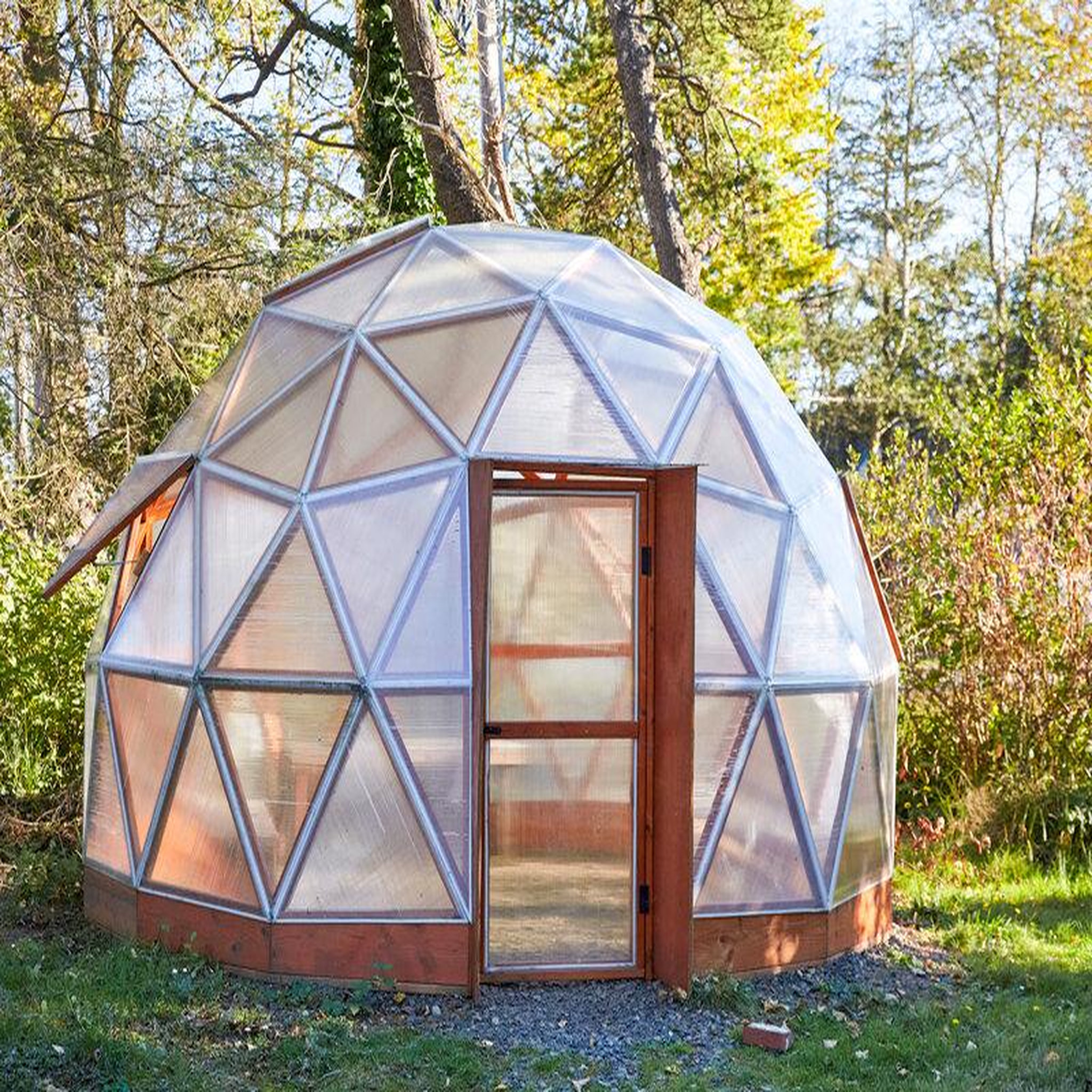 Voir la diapositive 5 : Smartbox Insolite - échappée magique - coffret cadeau séjour