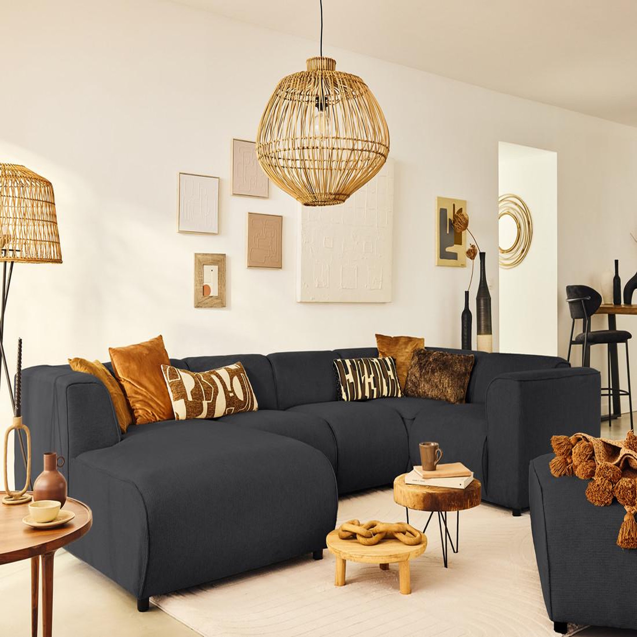 Voir la diapositive 2 : LISA DESIGN Suaro - module d'angle réversible en tissu texturé