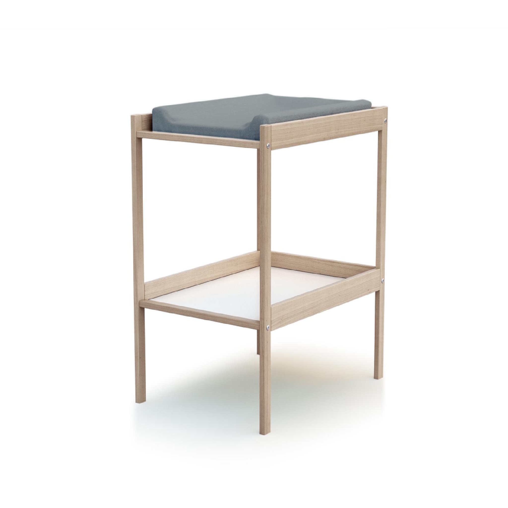Voir la diapositive 5 : AT4 Chambre bébé lit et table à langer en bois