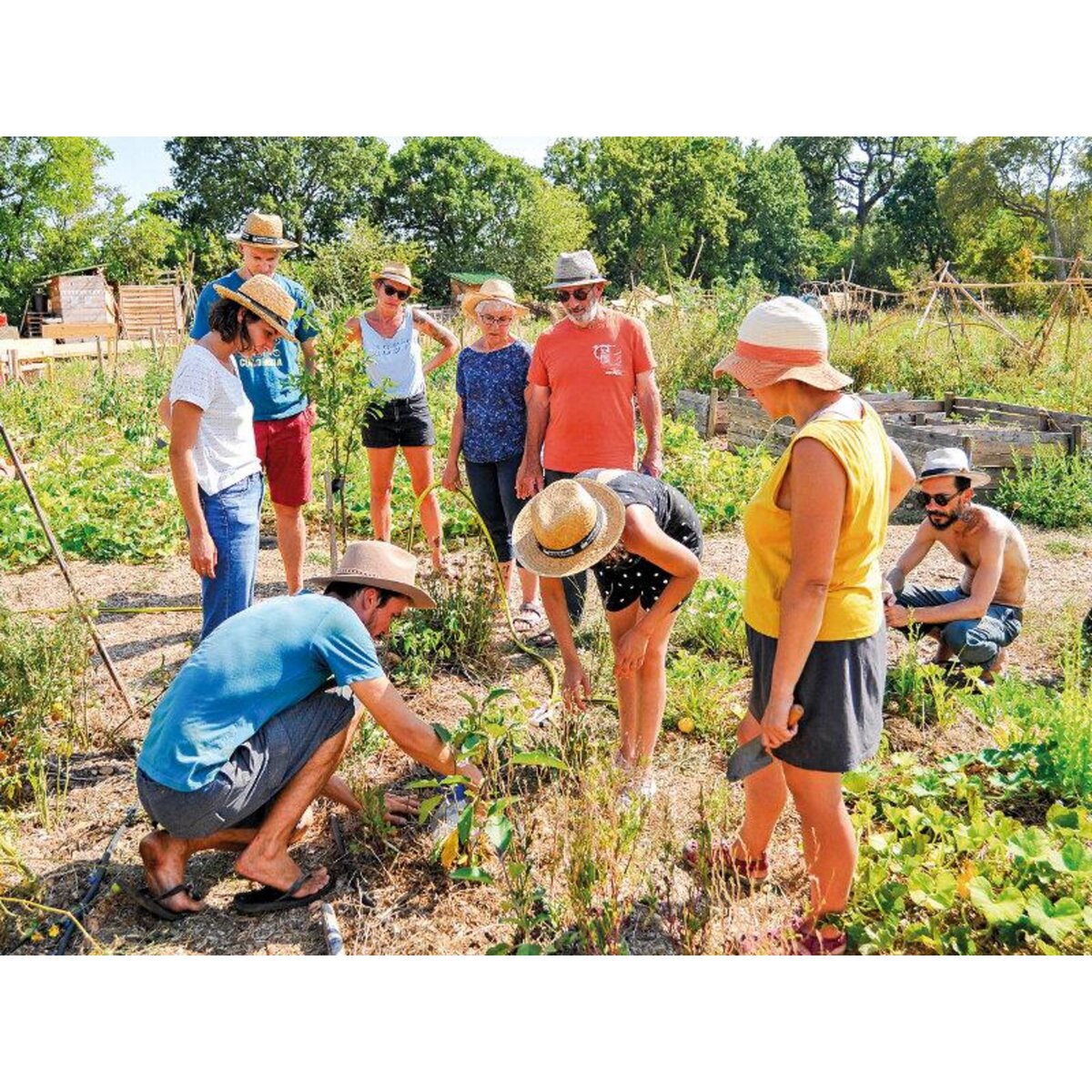 Smartbox Atelier écologique de permaculture et visite guidée d'une ferme à Montpellier - Coffret Cadeau Sport & Aventure