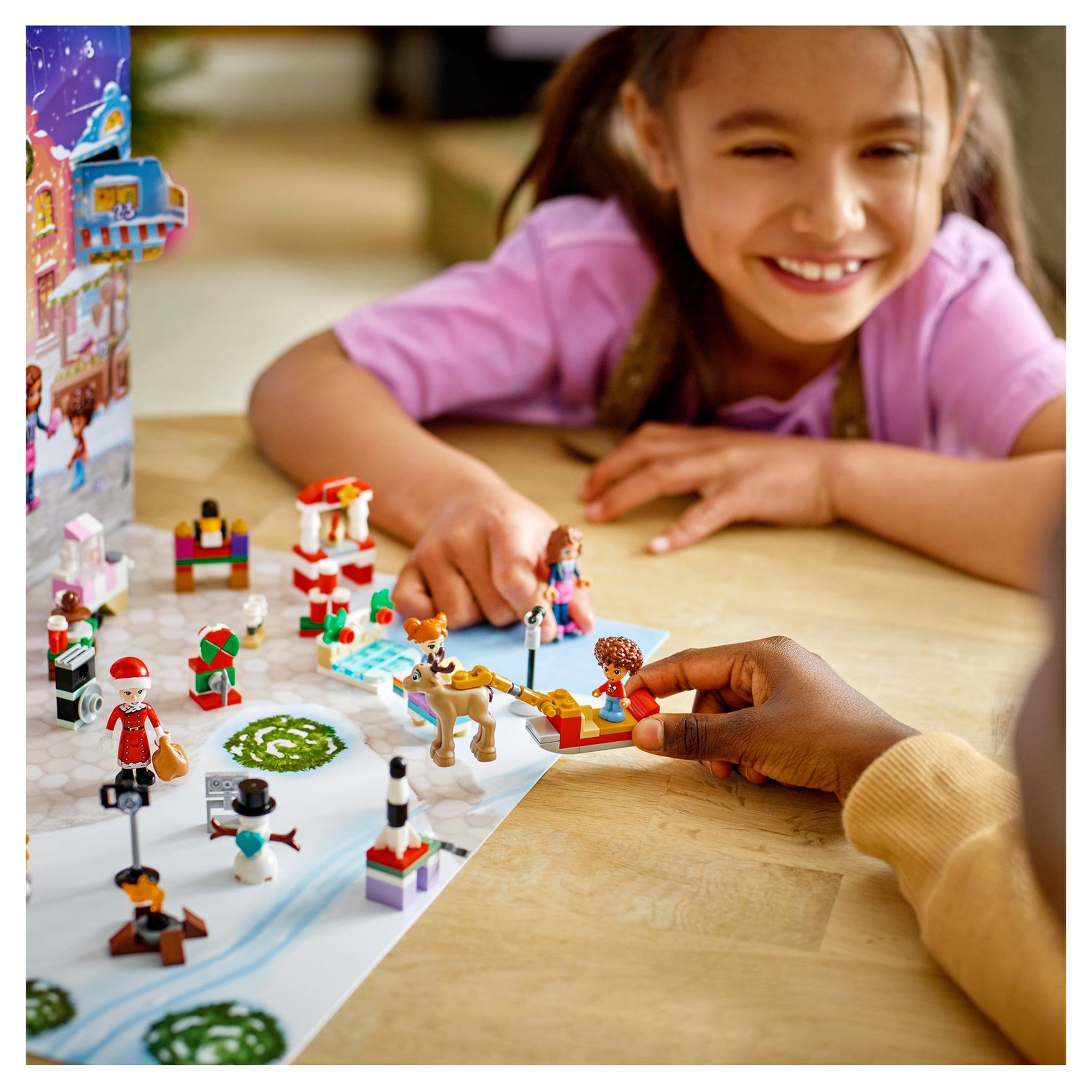 Voir la diapositive 8 : LEGO Friends 41706 Calendrier de l'avent
