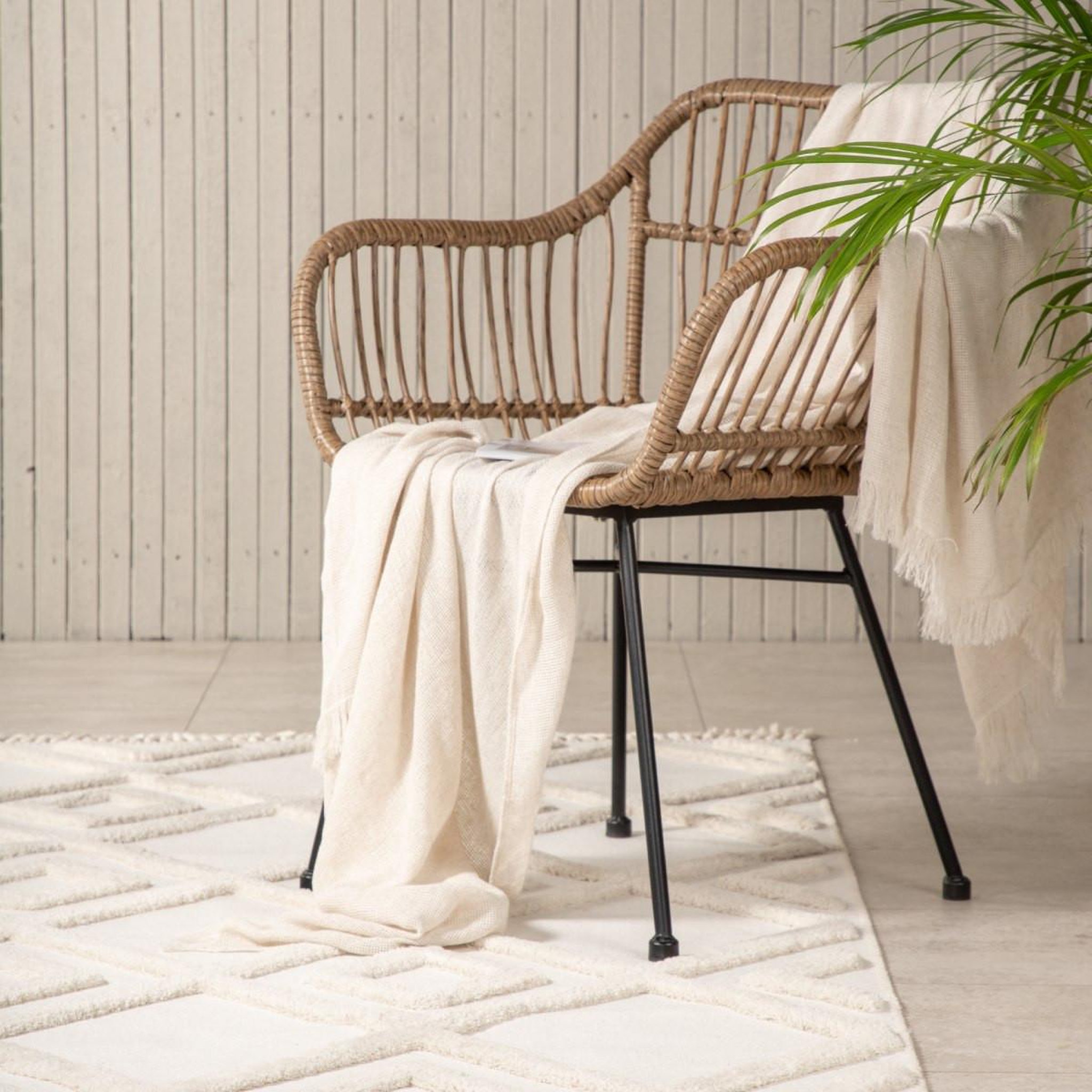 Voir la diapositive 3 : Paris Prix Tapis design avec franges  towa  160x230cm naturel