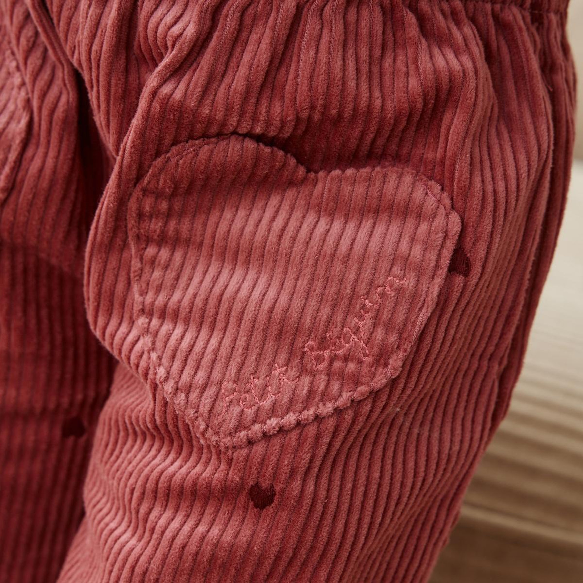 Voir la diapositive 6 : Petit BÃ©guin Pantalon enfant en velours côtelé aimée