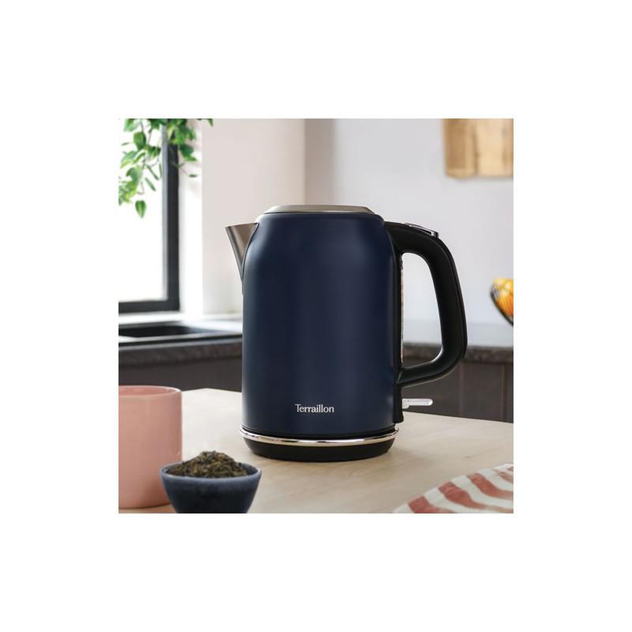 Voir la diapositive 5 : Terraillon Bouilloire sans fil 1.7l 2200w bleu - 15436