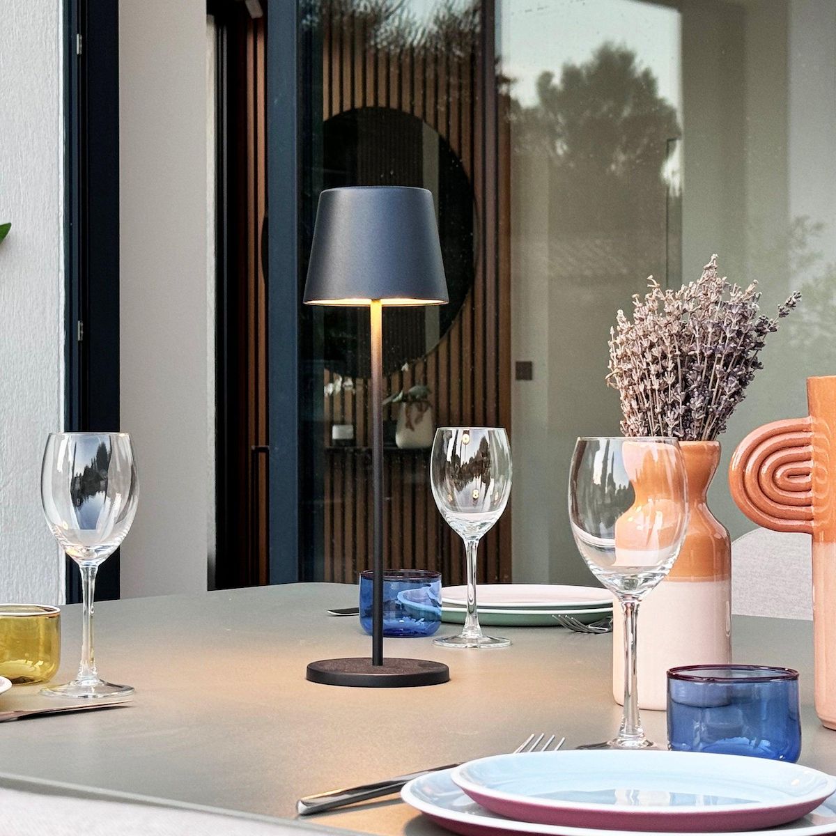 Lumisky Lampe de table sans fil LED KELLY Noir Metal H38CM