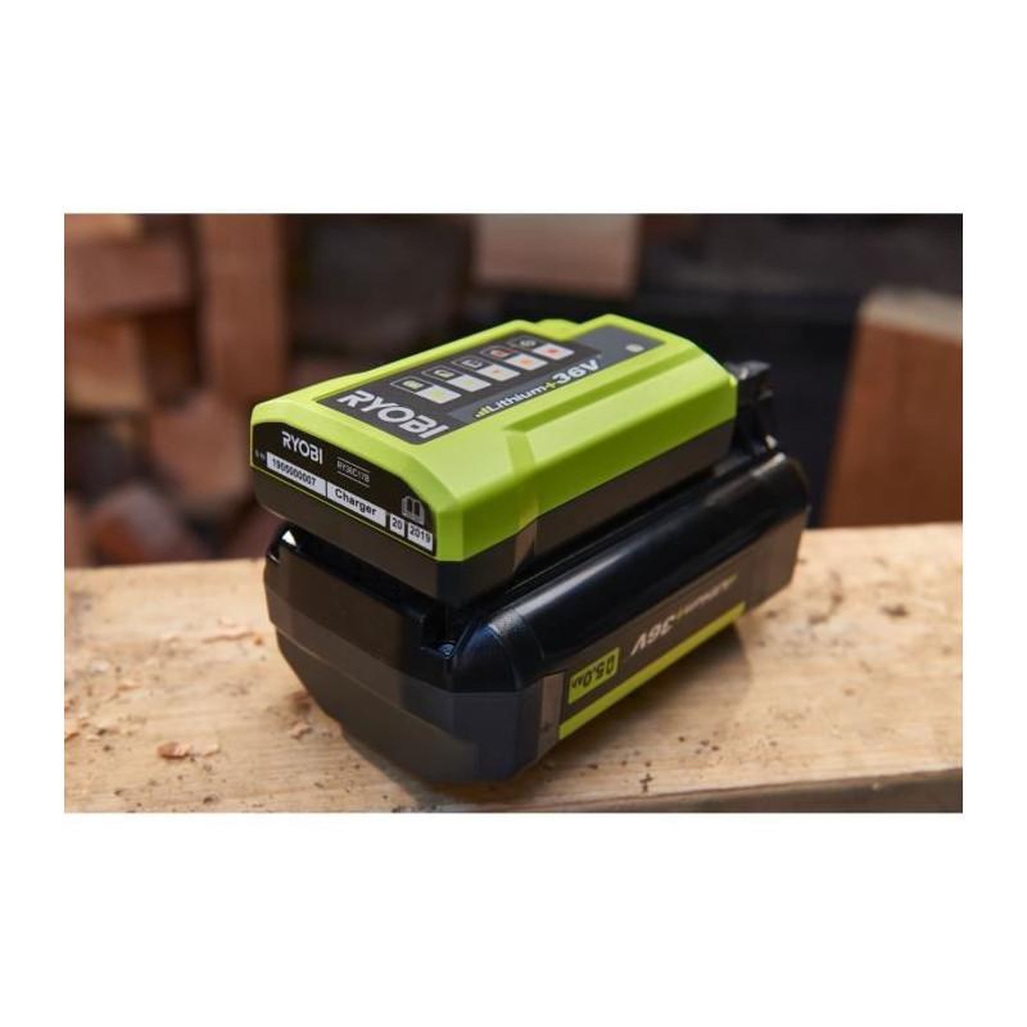 Voir la diapositive 2 : Ryobi Chargeur ryobi 36v lithium-ion 1.7ah ry36c17a