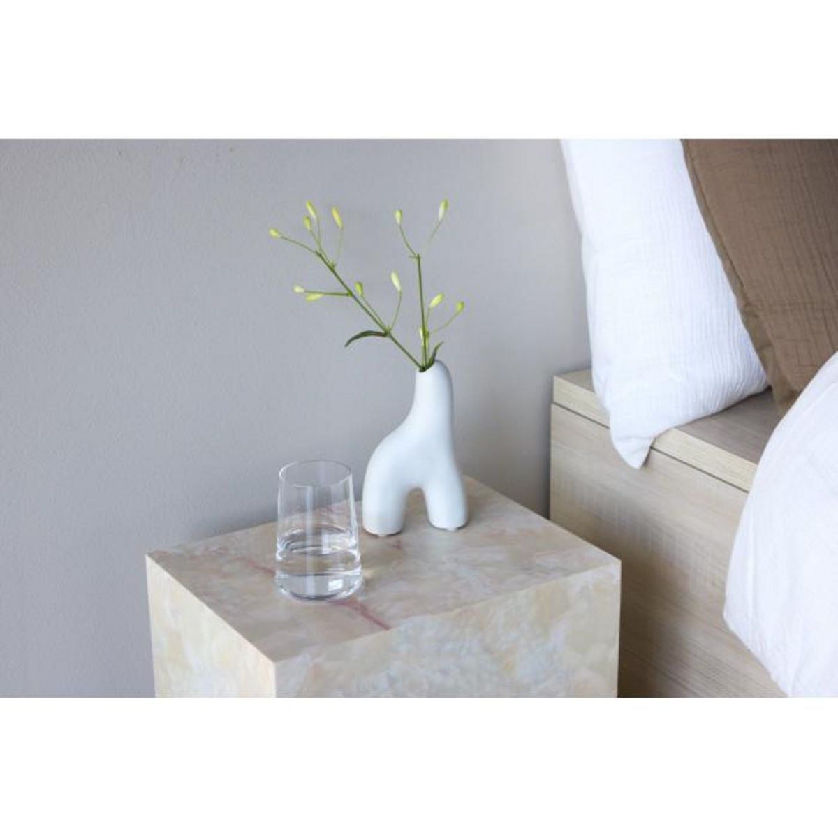 Paris Prix Table de Chevet Effet Pierre  York  35cm Beige