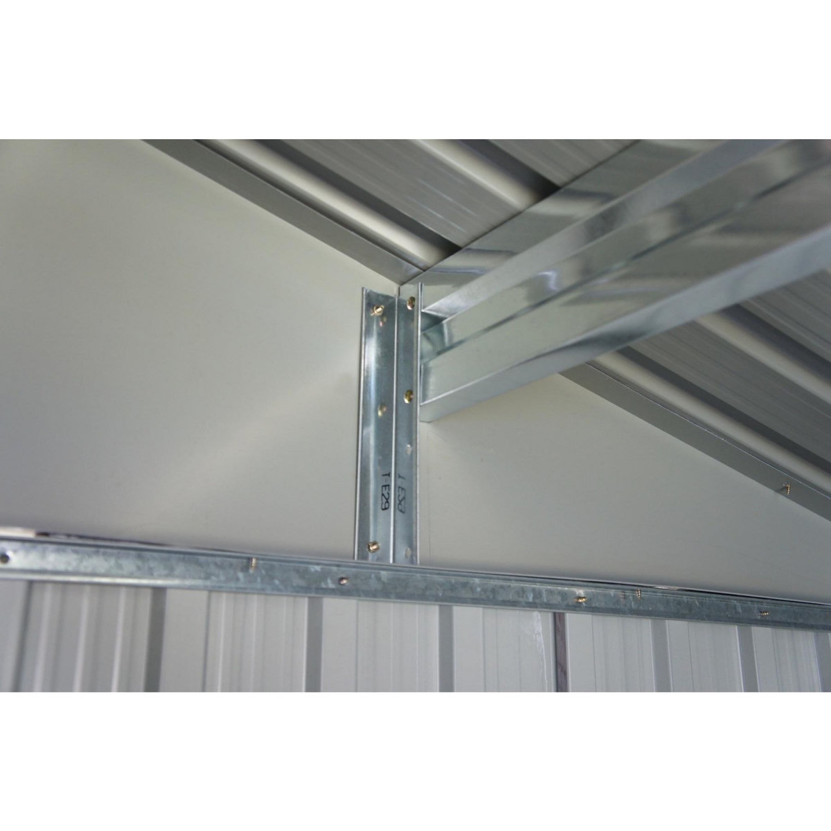 CHALET&JARDIN Abri de jardin métal - Imitation bois - 9m² - LISEC