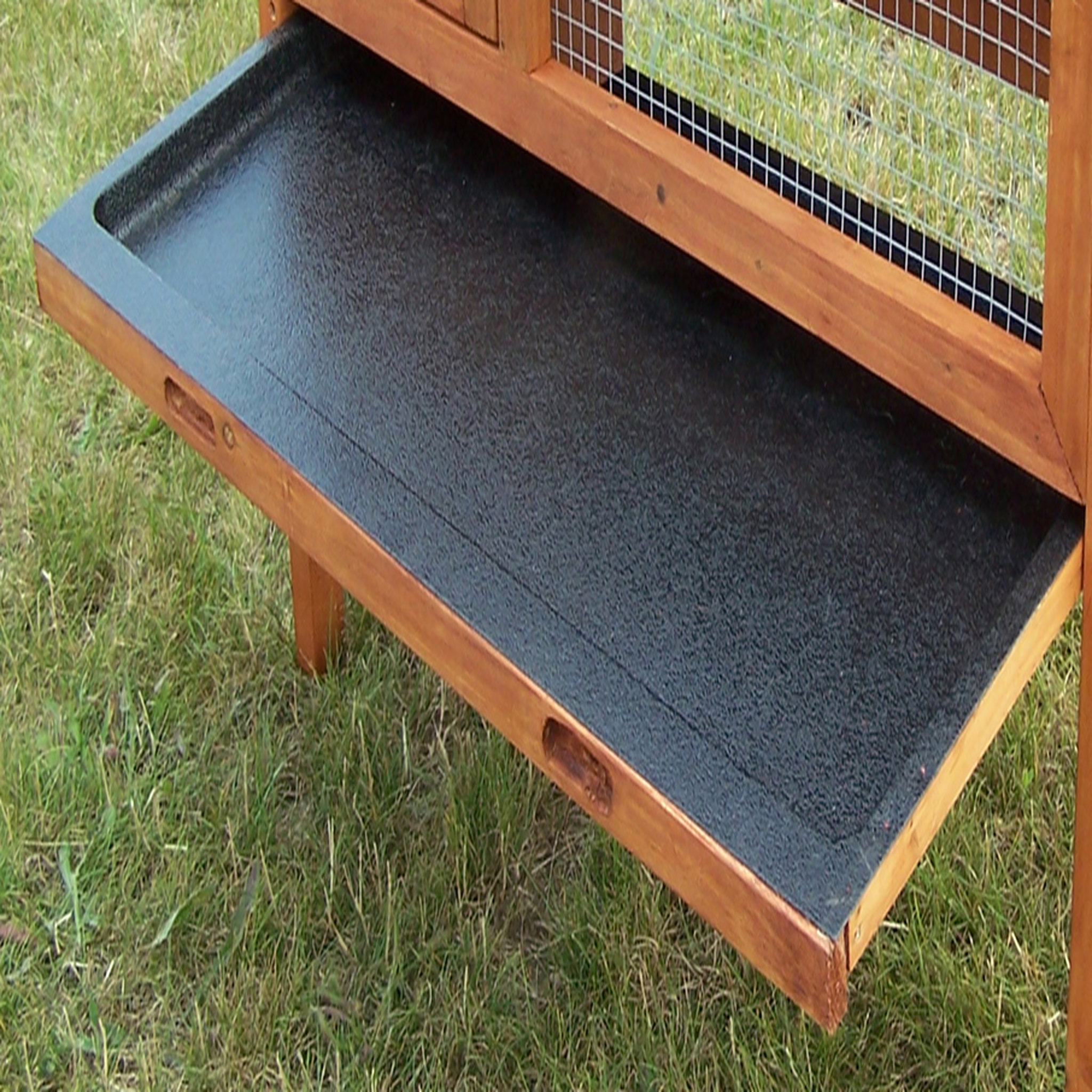 Voir la diapositive 4 : Clapier Bokel 0.41m² sur pieds